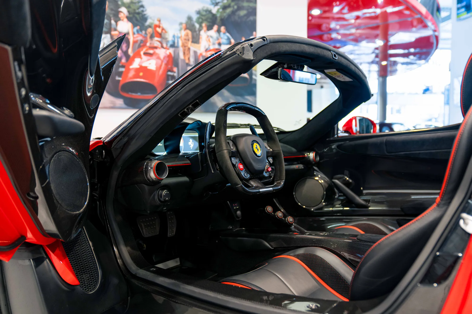 2016 Ferrari LaFerrari Aperta, 16/21