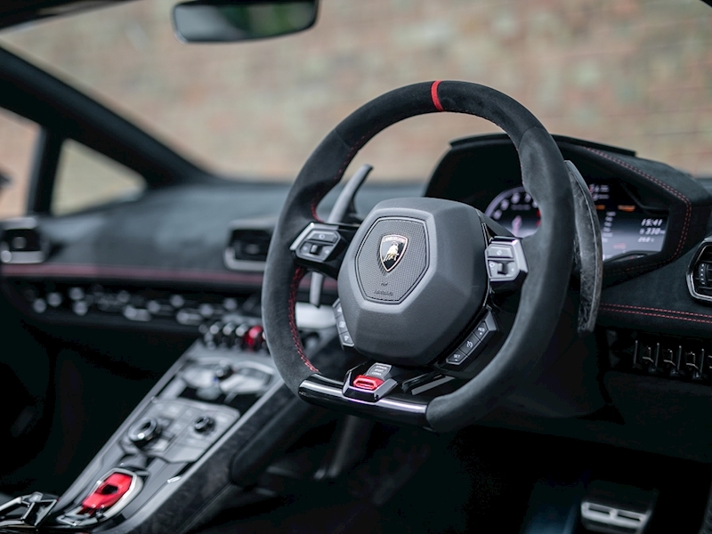 2018 Lamborghini Huracan LP640-4 Performante Spyder, 5/20
