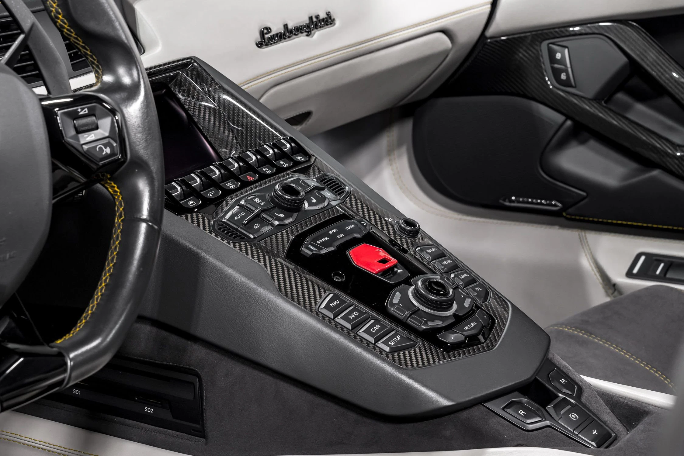 2018 Lamborghini Aventador S Roadster, 18/32