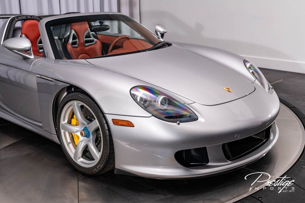 2004 Porsche Carrera GT, 2/20