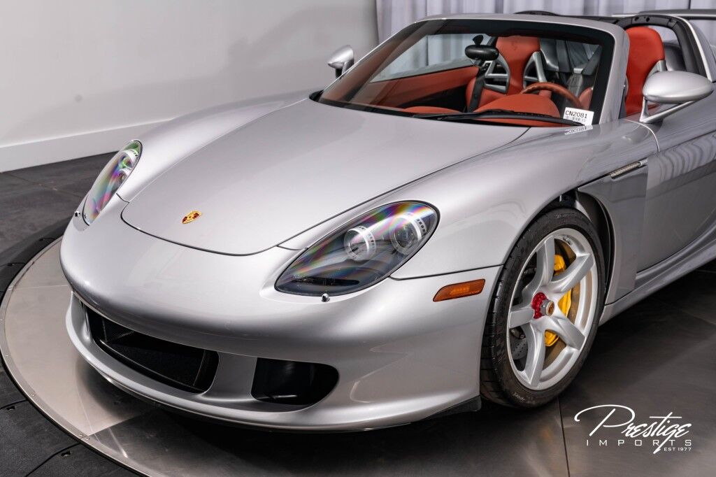 2004 Porsche Carrera GT, 3/20