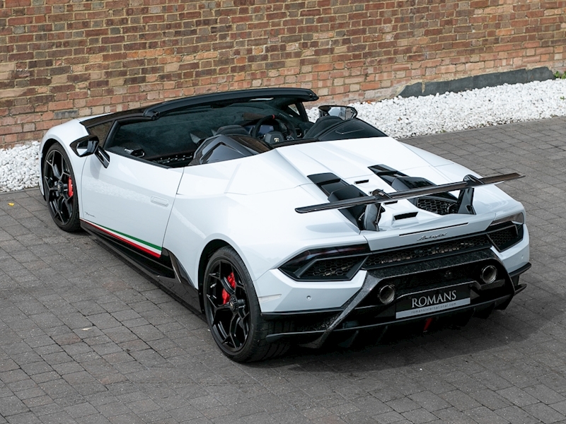 2018 Lamborghini Huracan LP640-4 Performante Spyder, 17/20