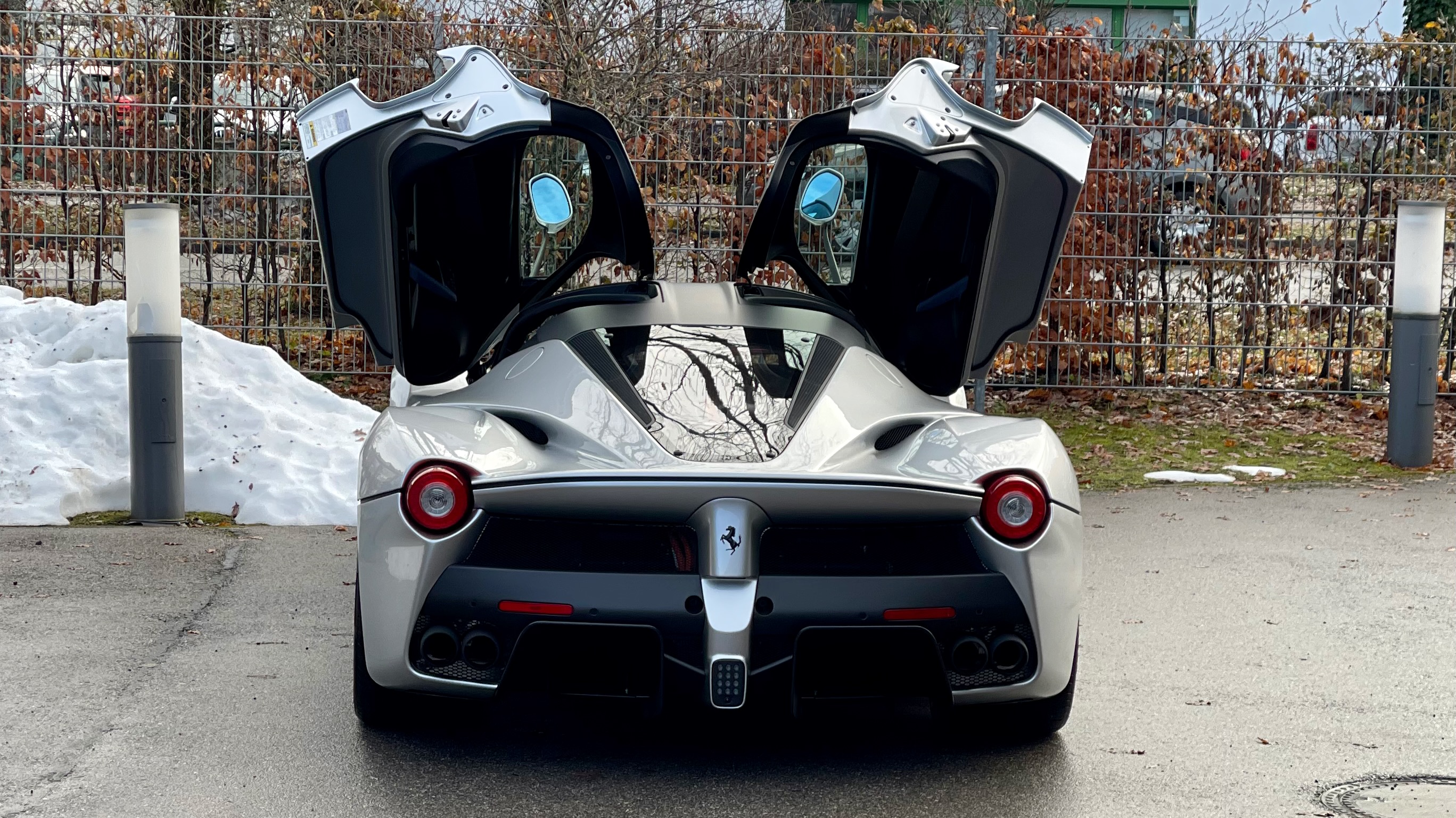 2015 Ferrari LaFerrari, 5/23
