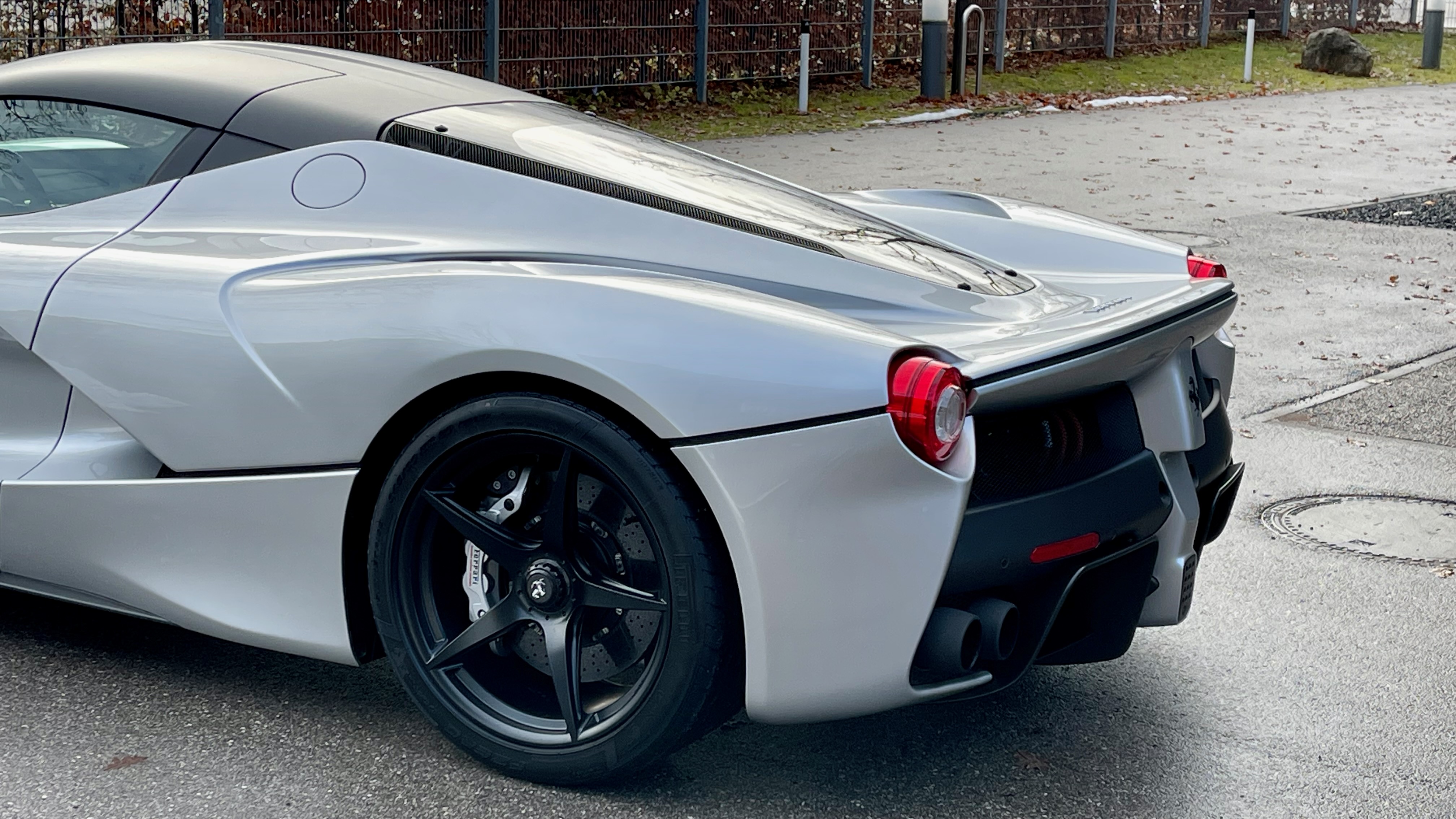 2015 Ferrari LaFerrari, 11/23