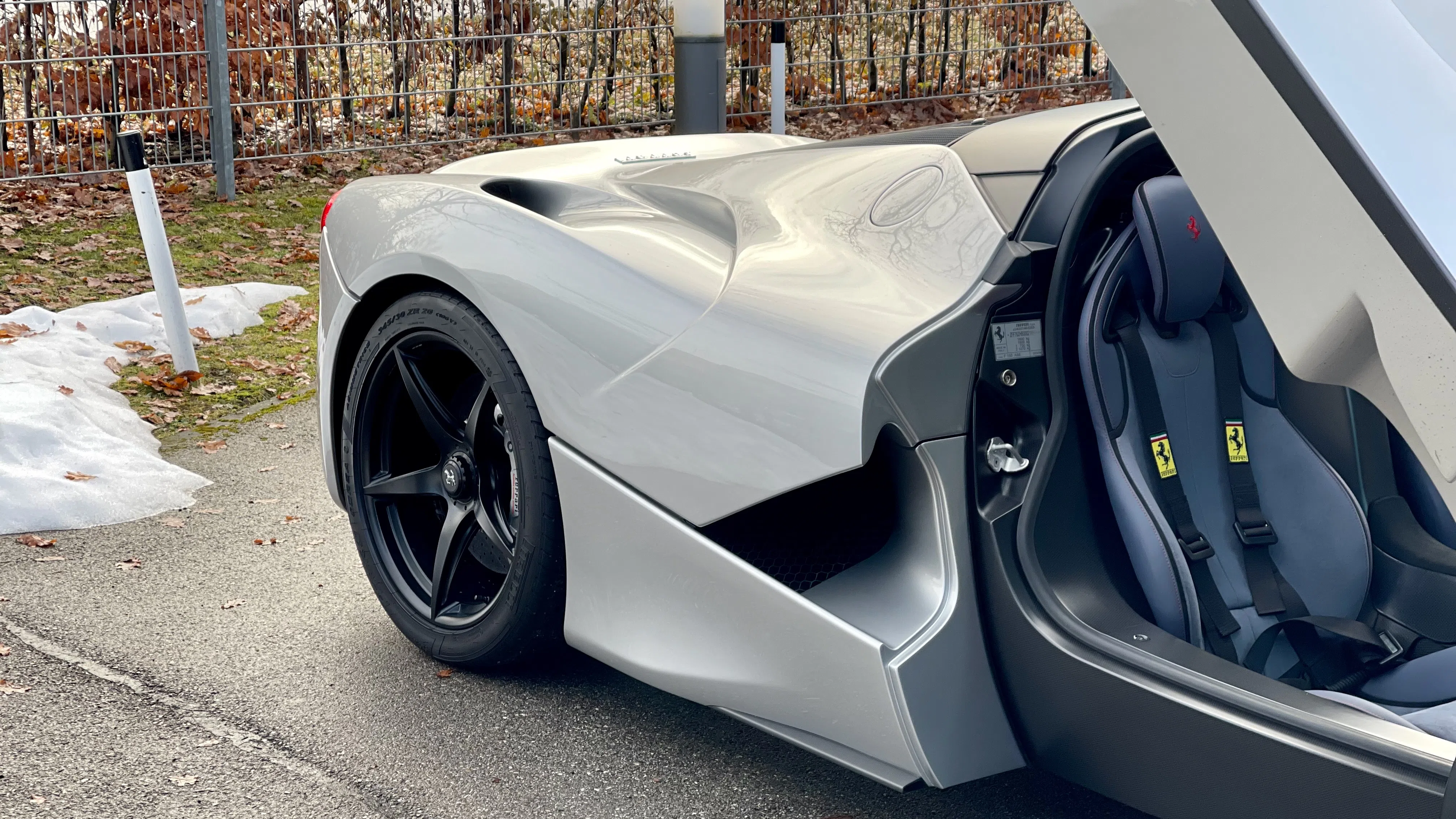 2015 Ferrari LaFerrari for sale, exterior