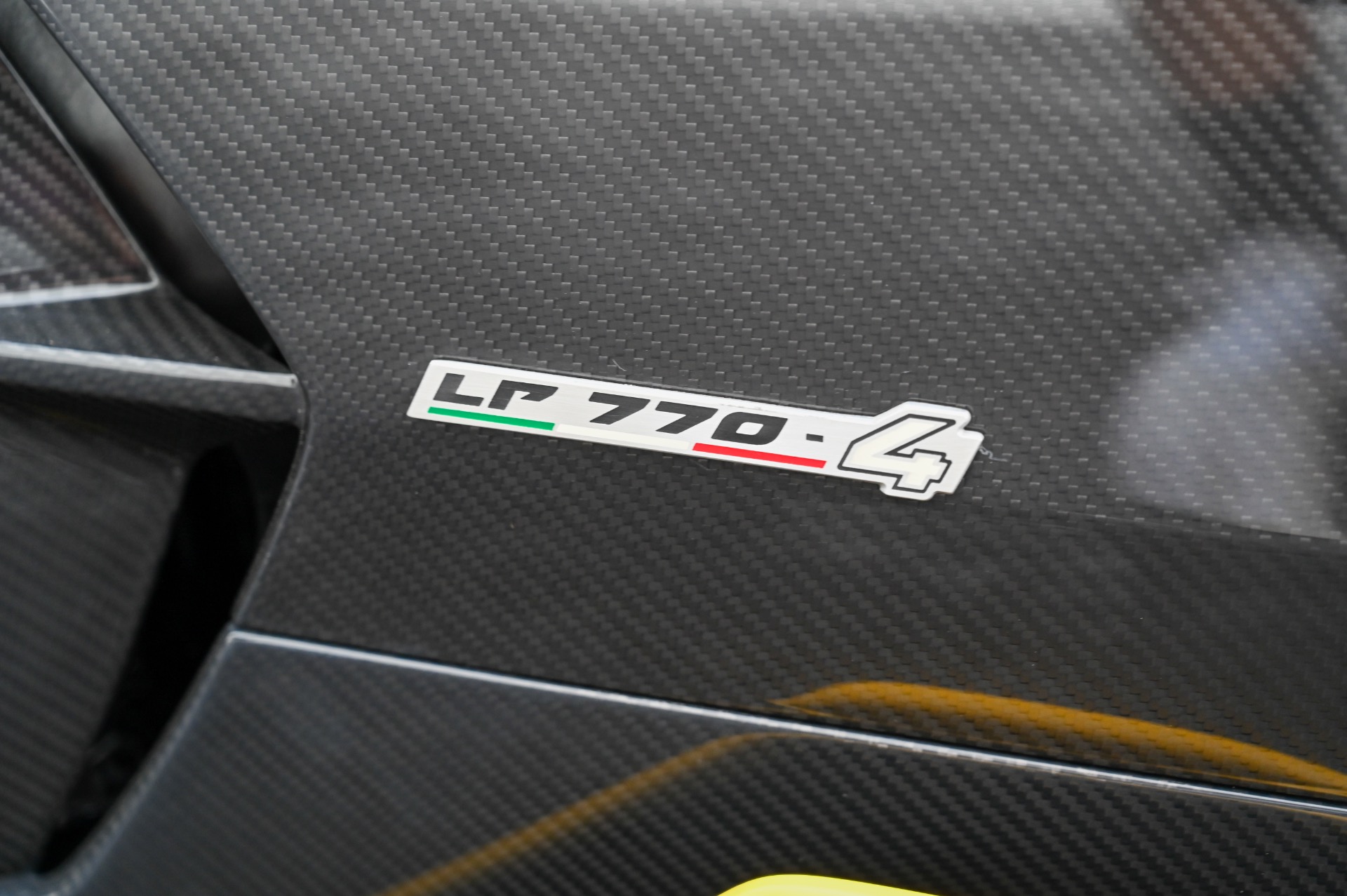2017 Lamborghini Centenario Roadster, 18/20