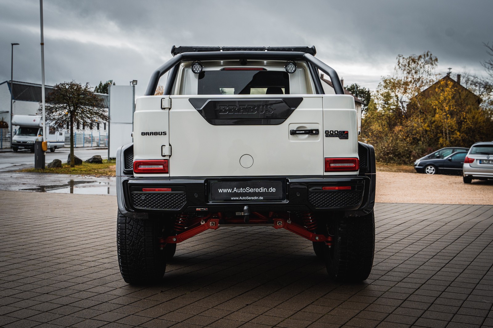 2024 BRABUS XLP 800 6x6 Adventure, 8/13