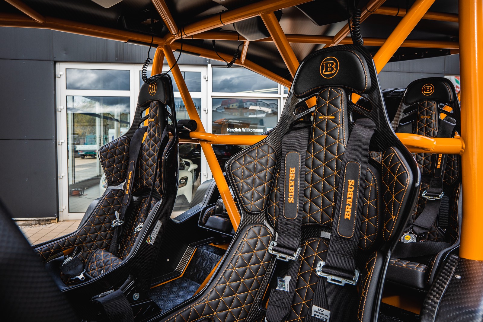 2024 BRABUS Crawler, 10/16