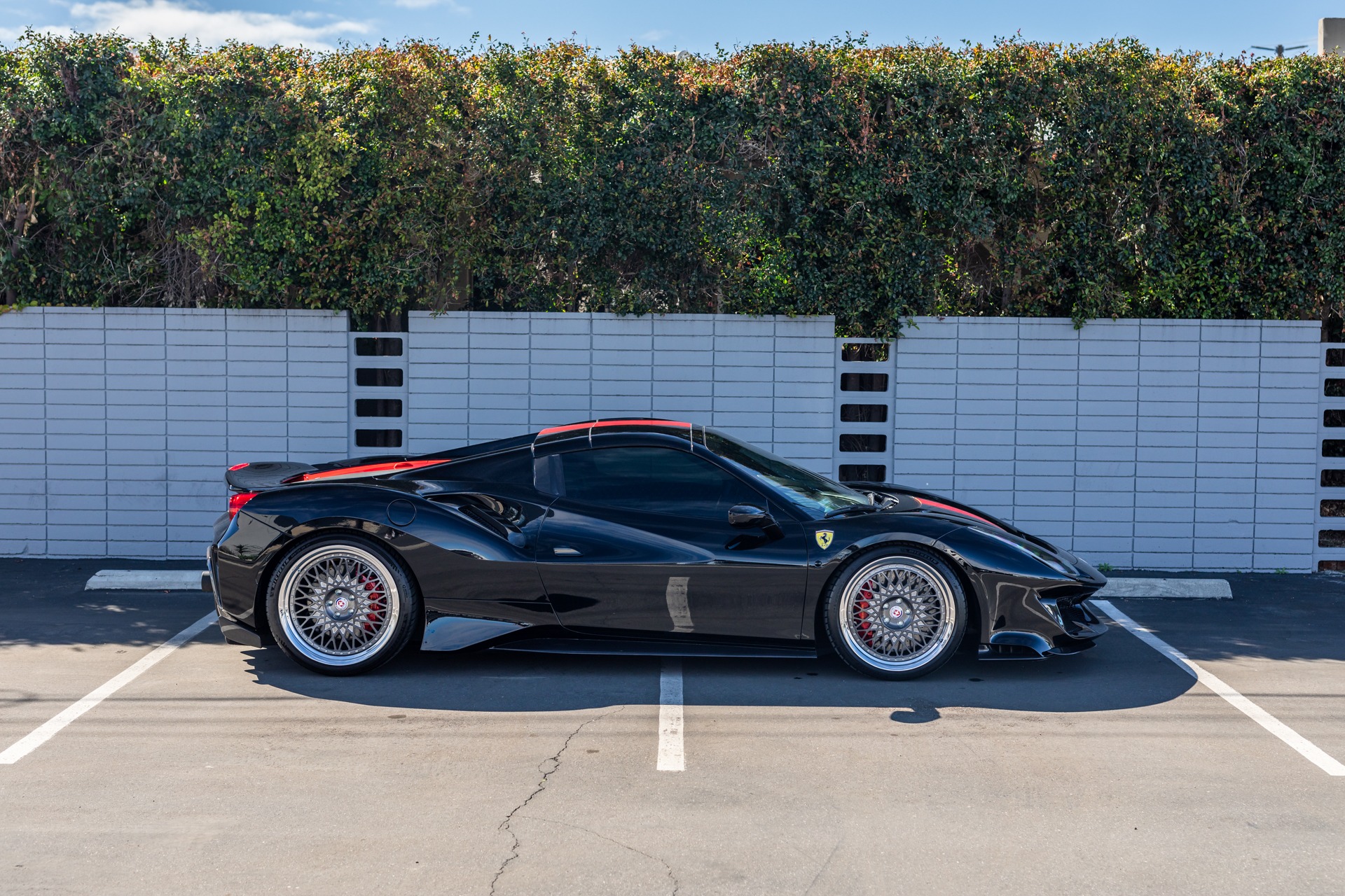 2020 Ferrari 488 Pista Spider, 3/20