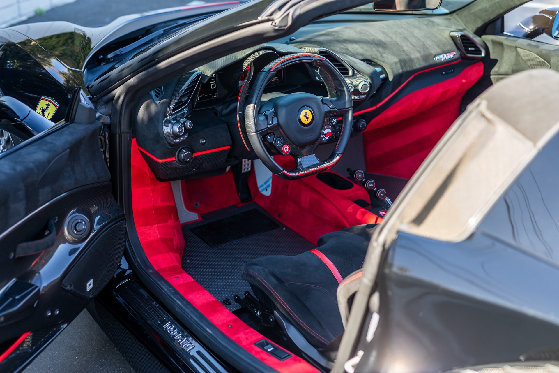 2020 Ferrari 488 Pista Spider, 4/20