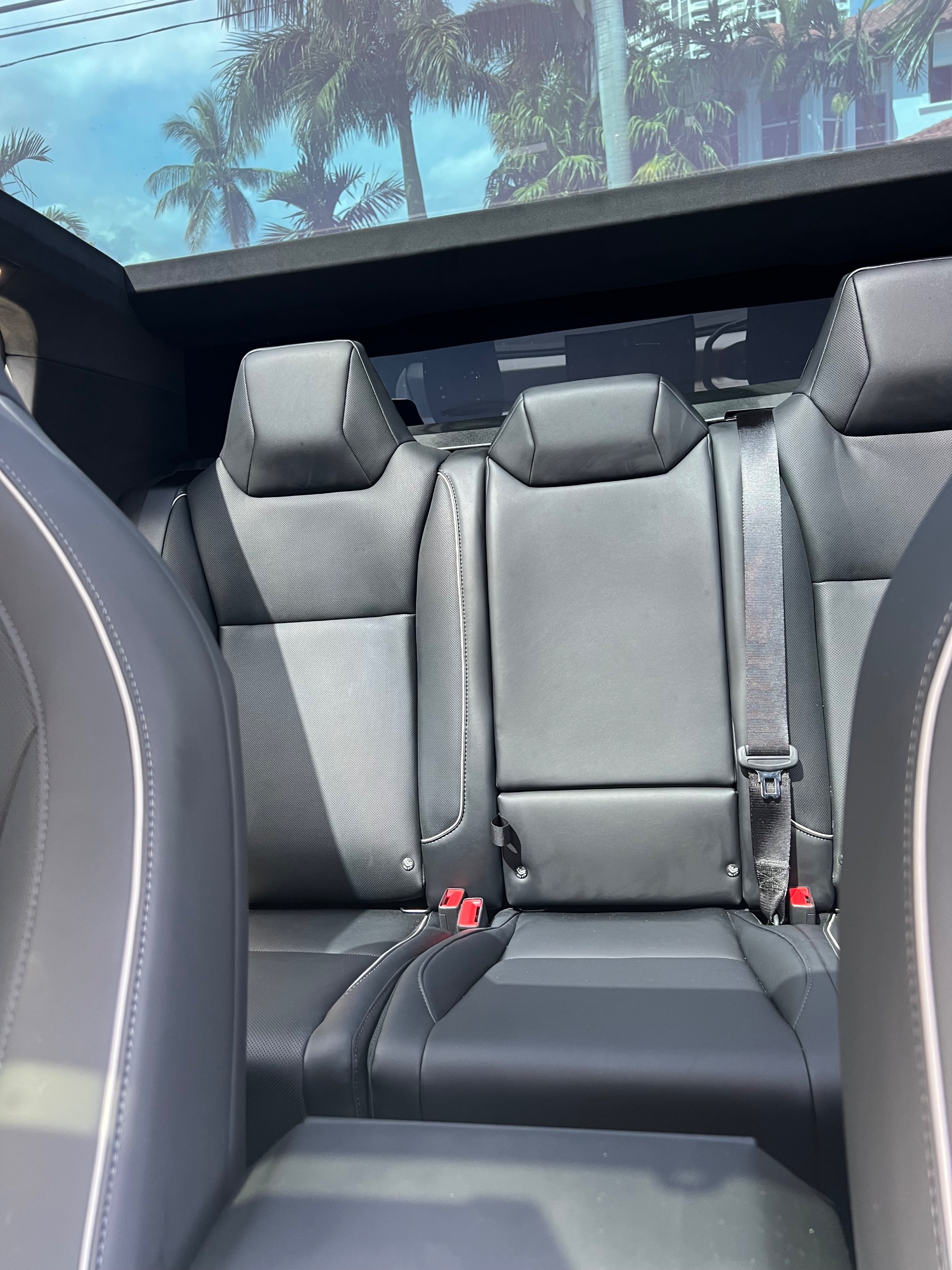 2024 Tesla CyberTruck, 18/18