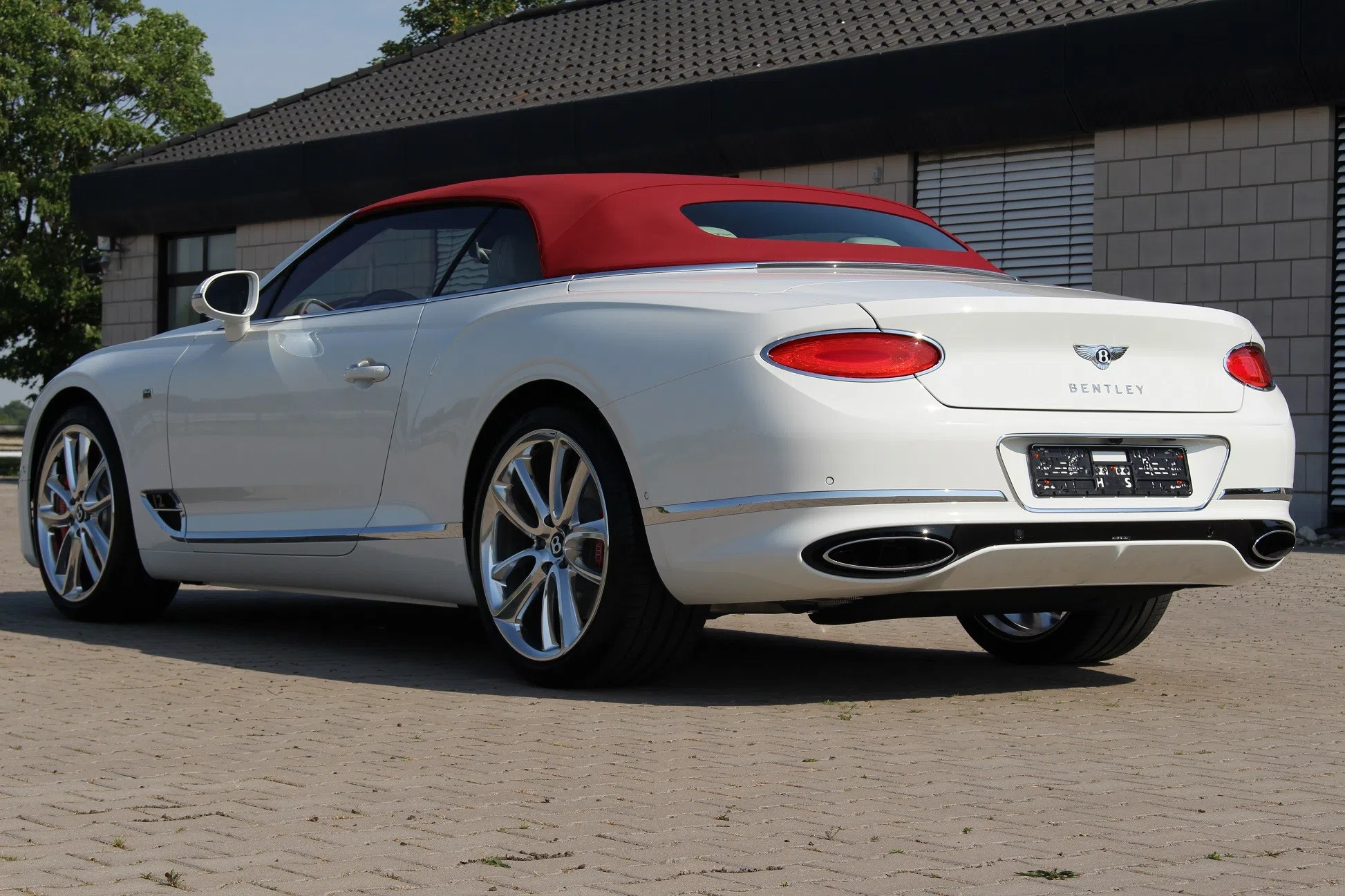 2019 Bentley Continental GTC FIRST EDITION for sale, exterior, Glacier white