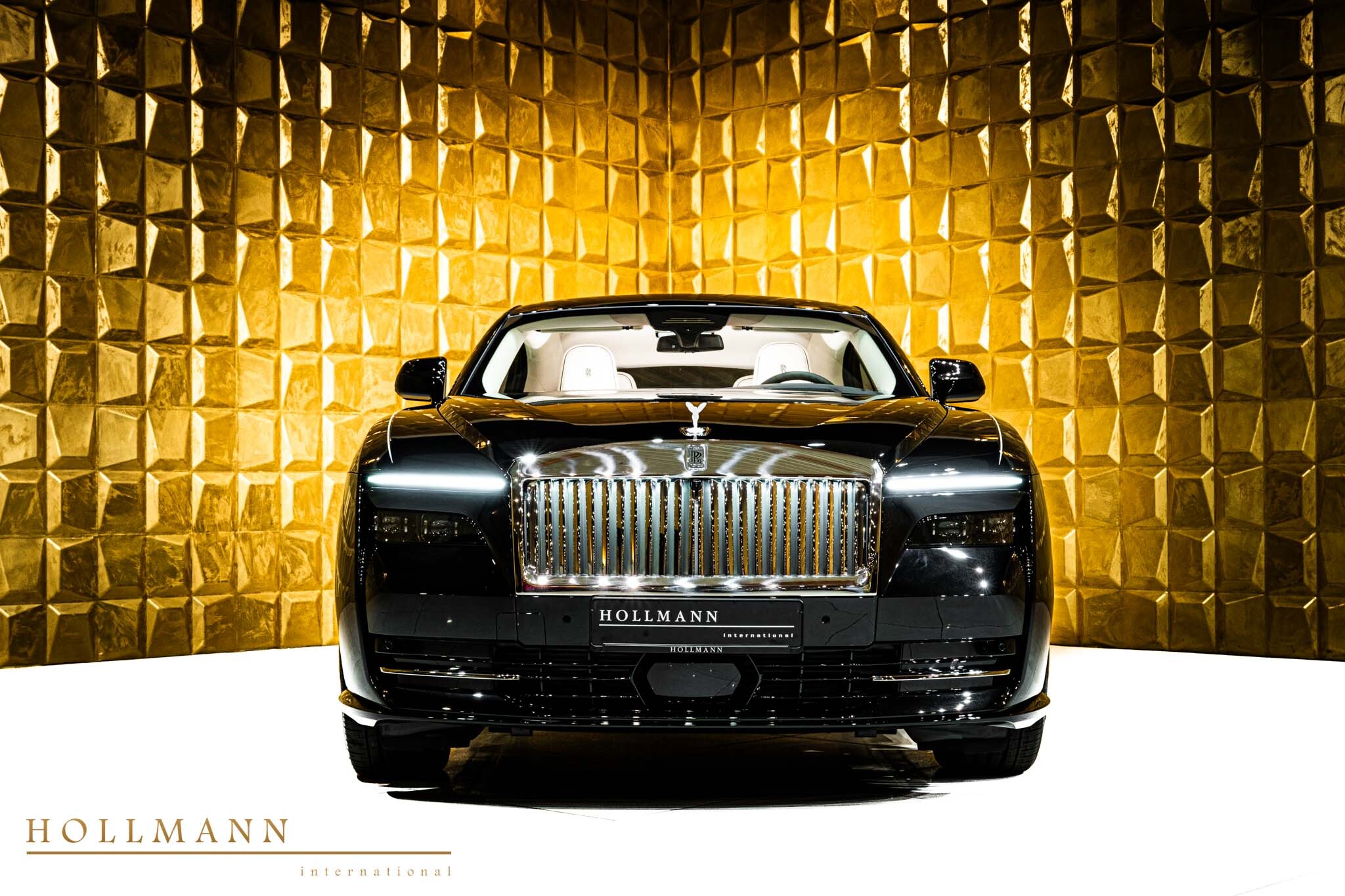 2024 Rolls-Royce Spectre, 3/17
