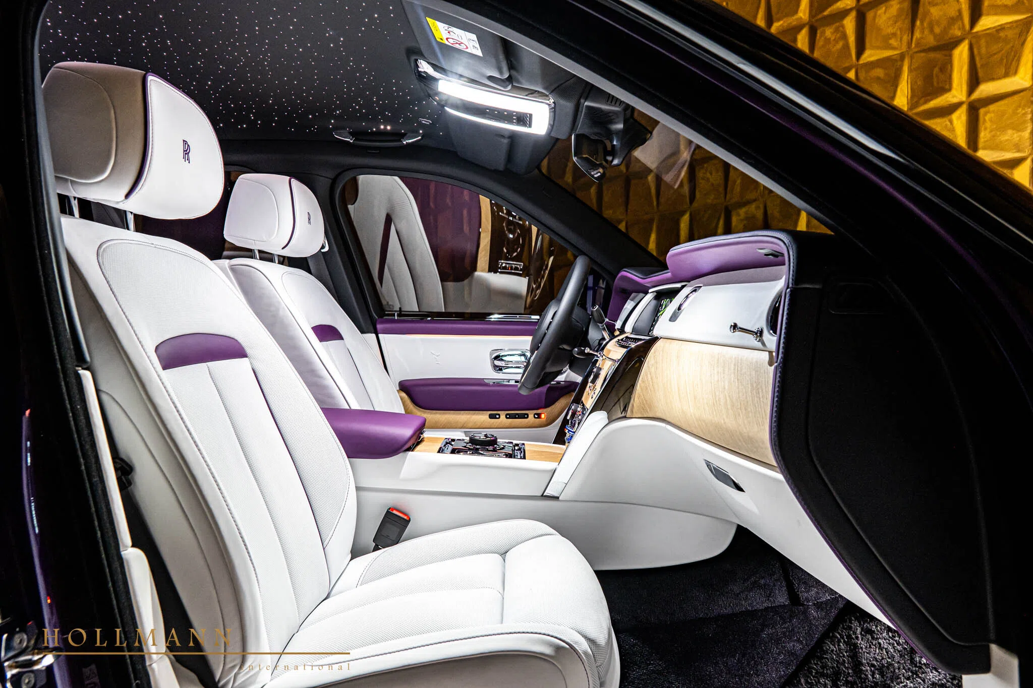 2024 Mansory Cullinan interior, seats, Arctic White+Purple