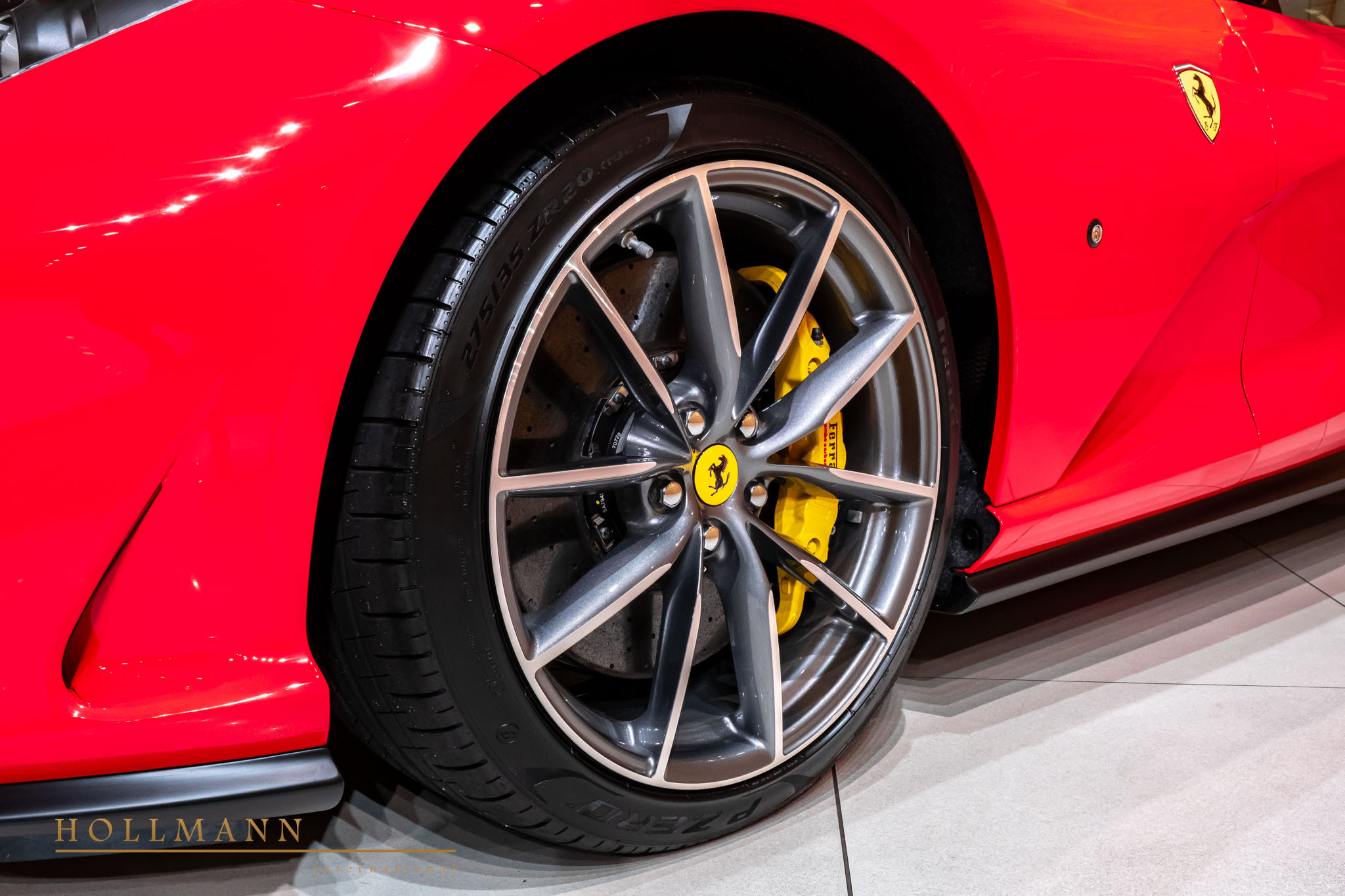 2024 Ferrari 812 GTS, 19/20