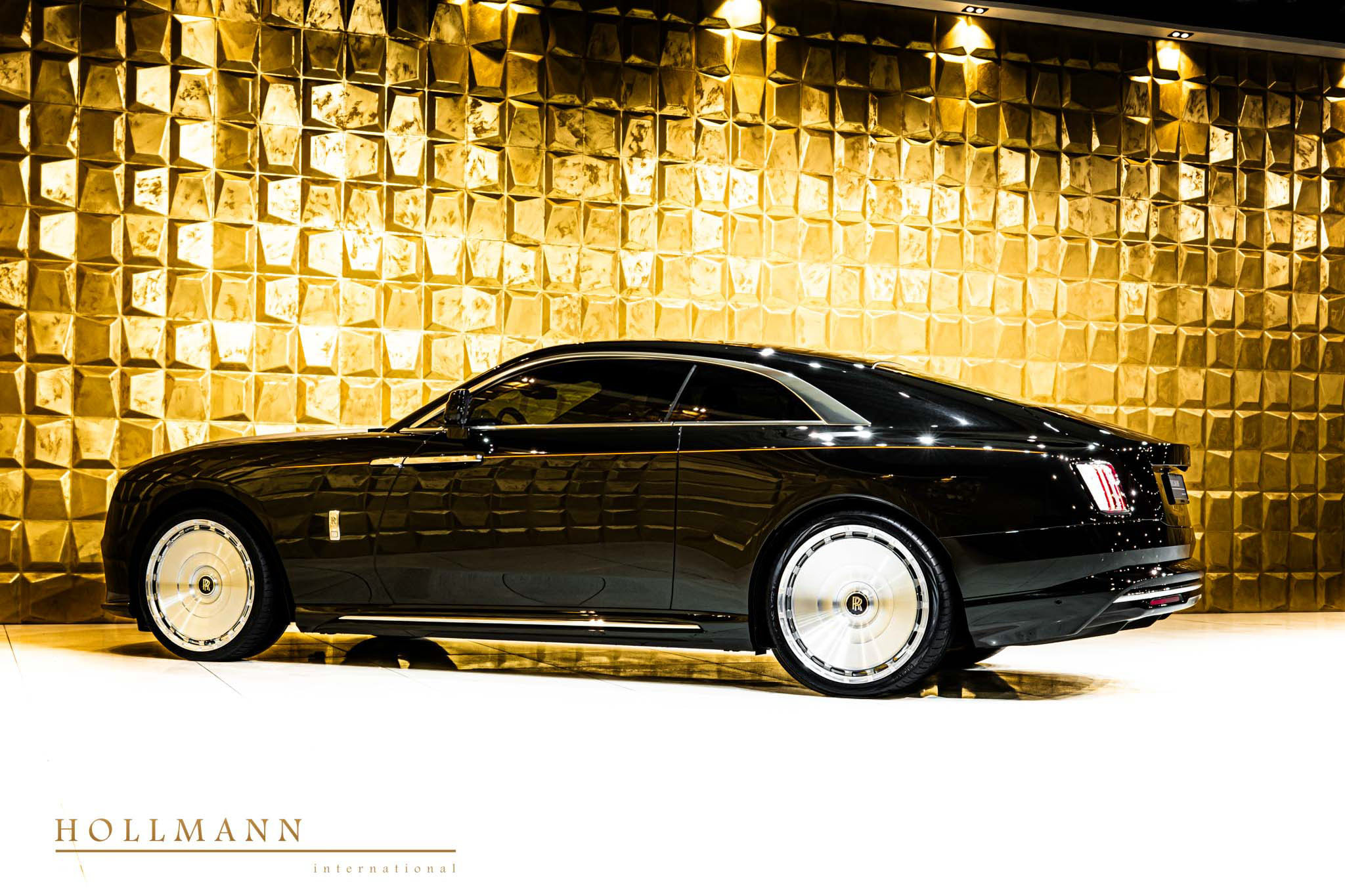 2024 Rolls-Royce Spectre by Novitec Spofec, 3/20