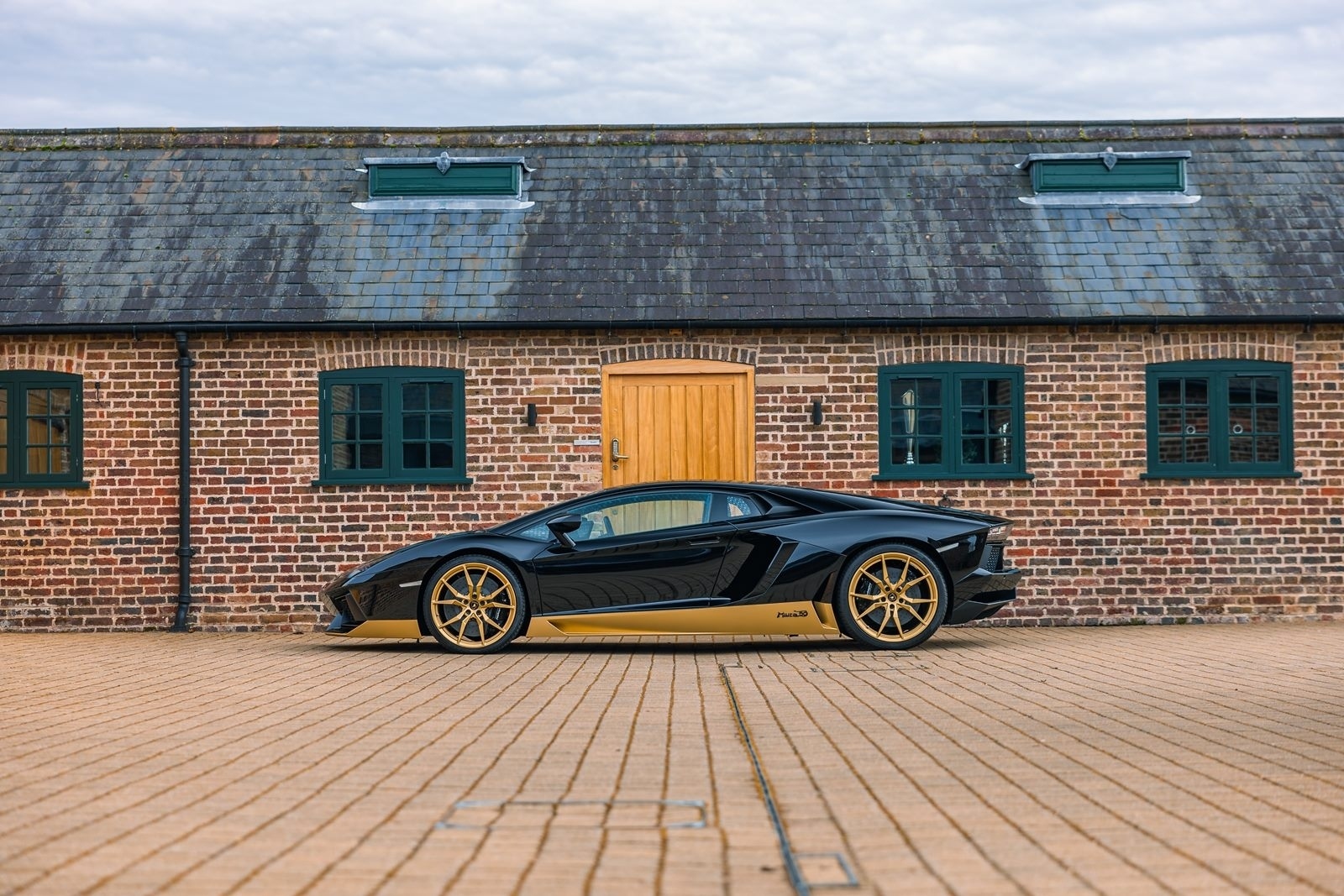 2016 Lamborghini Aventador Miura Homage, 5/20