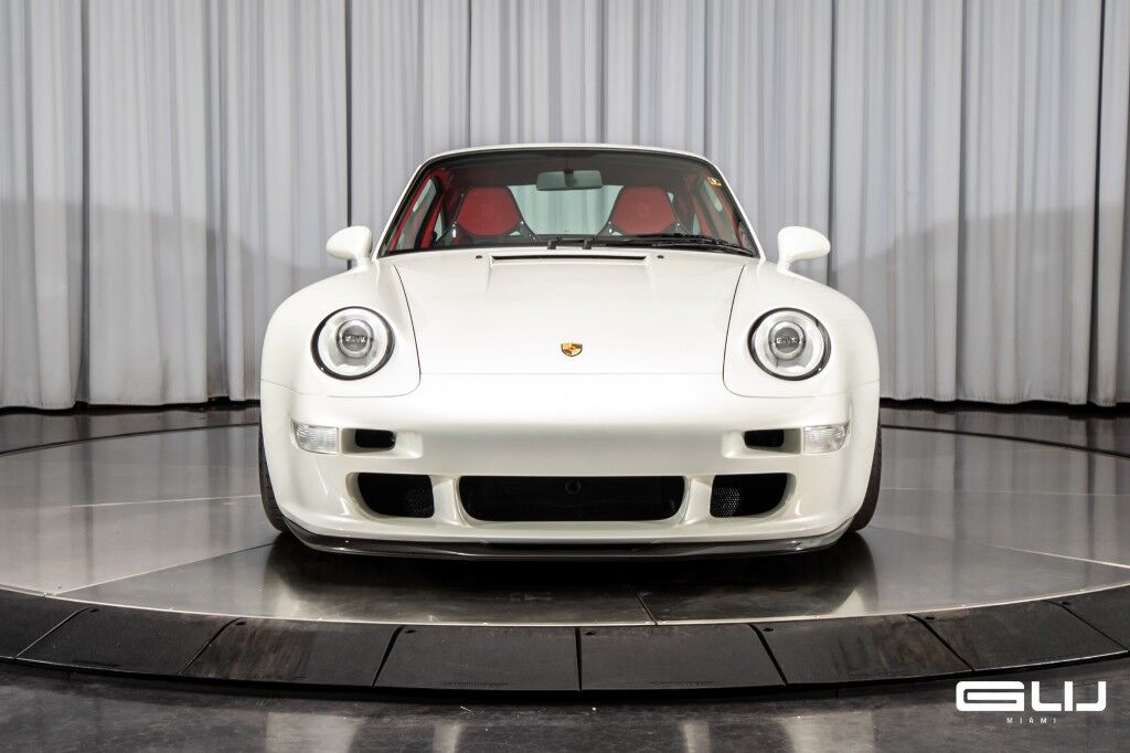 1995 Porsche 911 Carrera Remastered by Gunther Werks