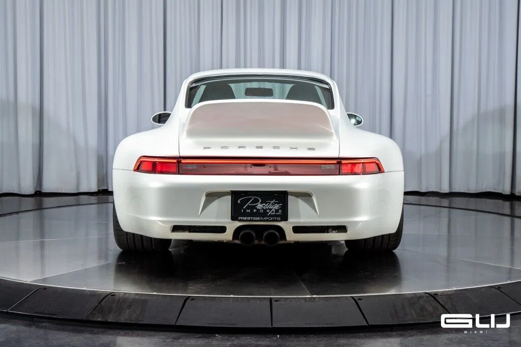 1995 Porsche 911 Carrera Remastered by Gunther Werks for sale, exterior, Bianco