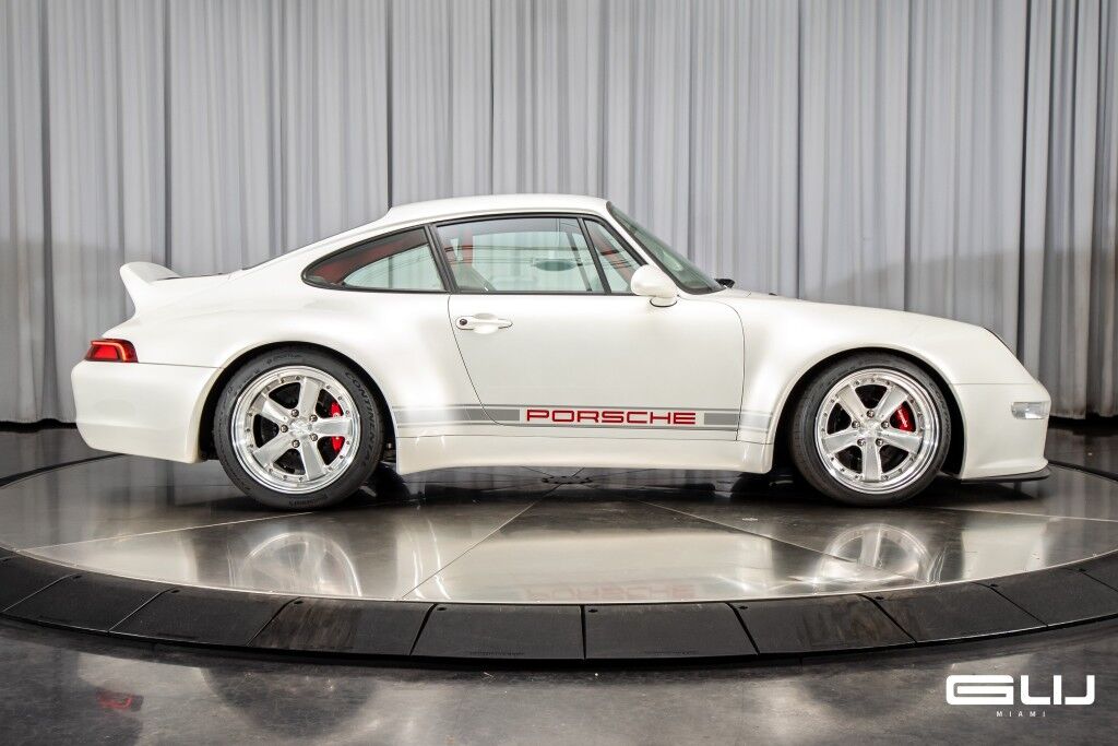 1995 Porsche 911 Carrera Remastered by Gunther Werks, 14/18
