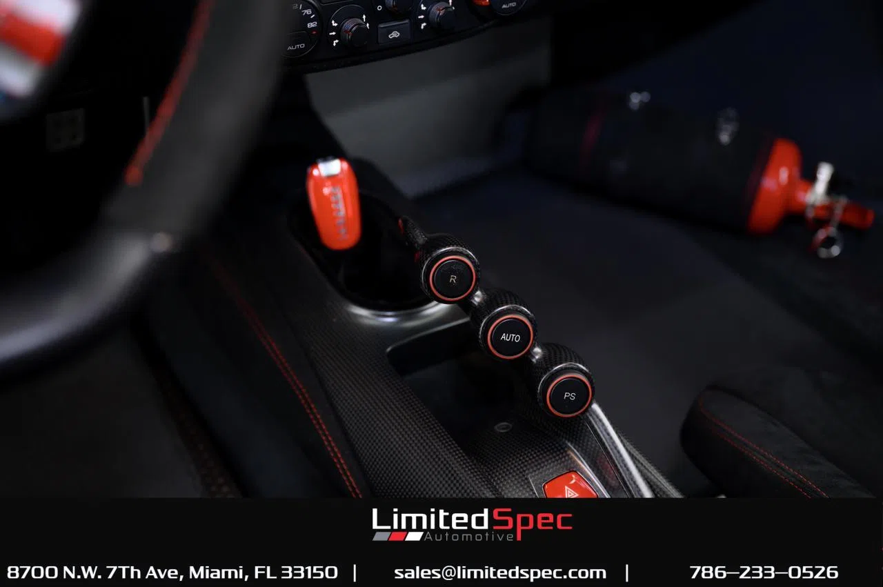 2019 Ferrari 488 Pista Piloti interior