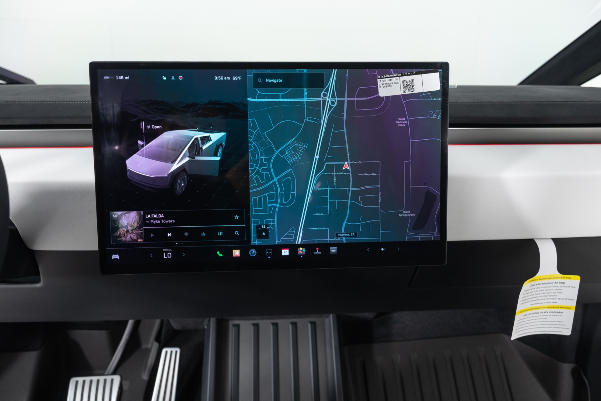 2024 Tesla Cybertruck, 18/19