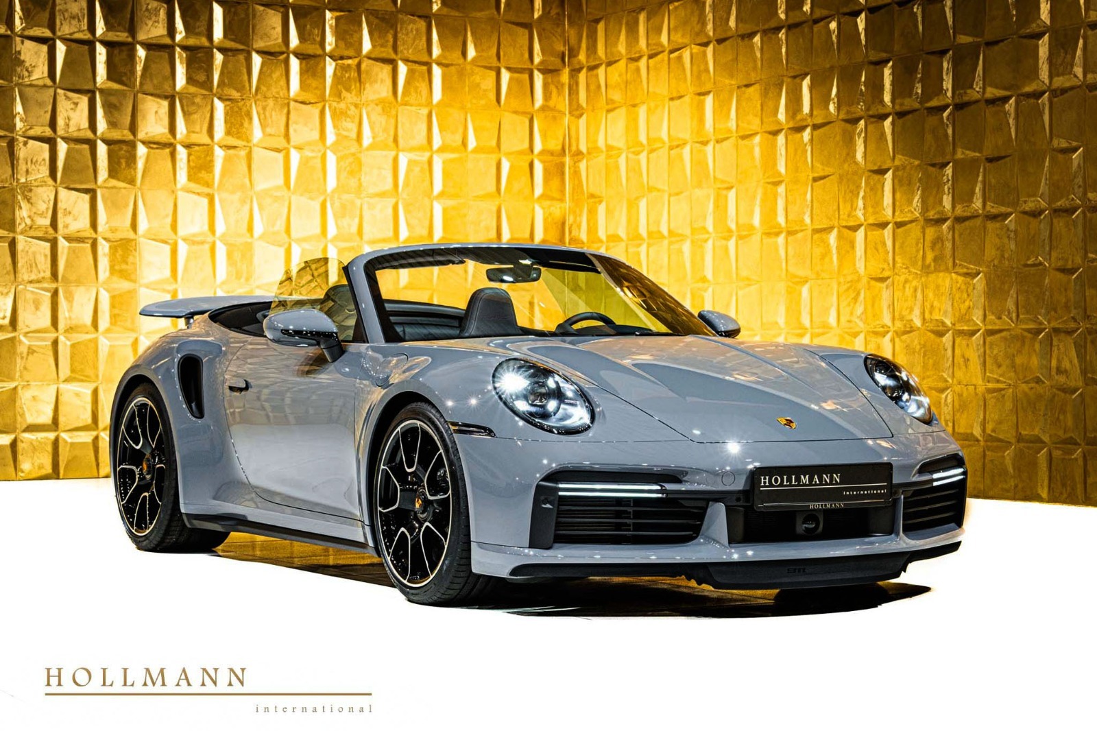 2024 Porsche 911 Turbo S Cabriolet