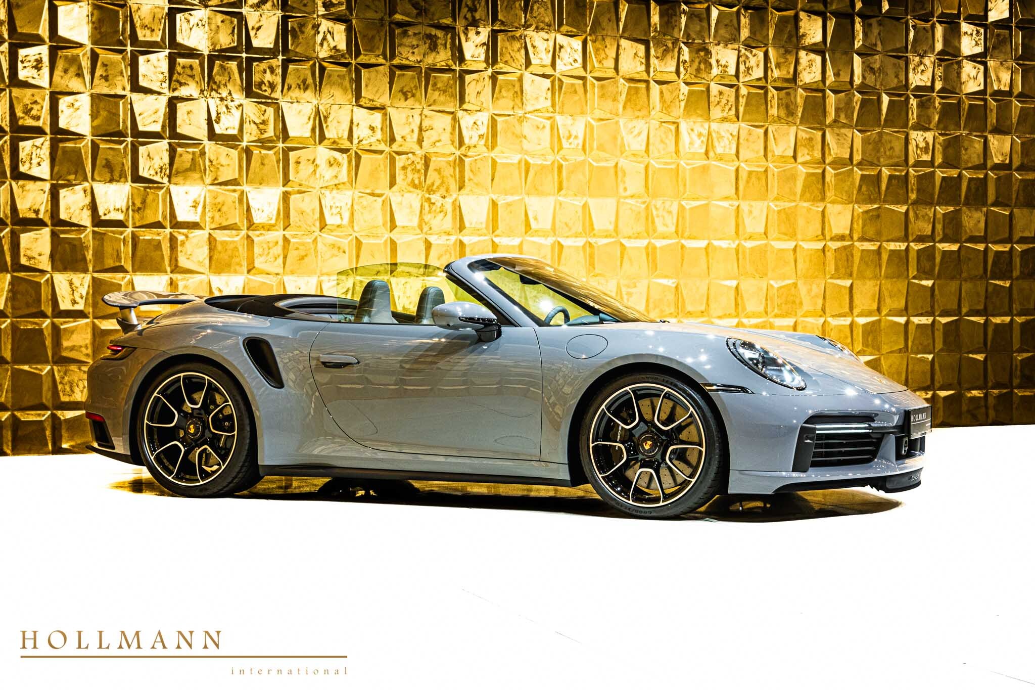 2024 Porsche 911 Turbo S Cabriolet, 2/20