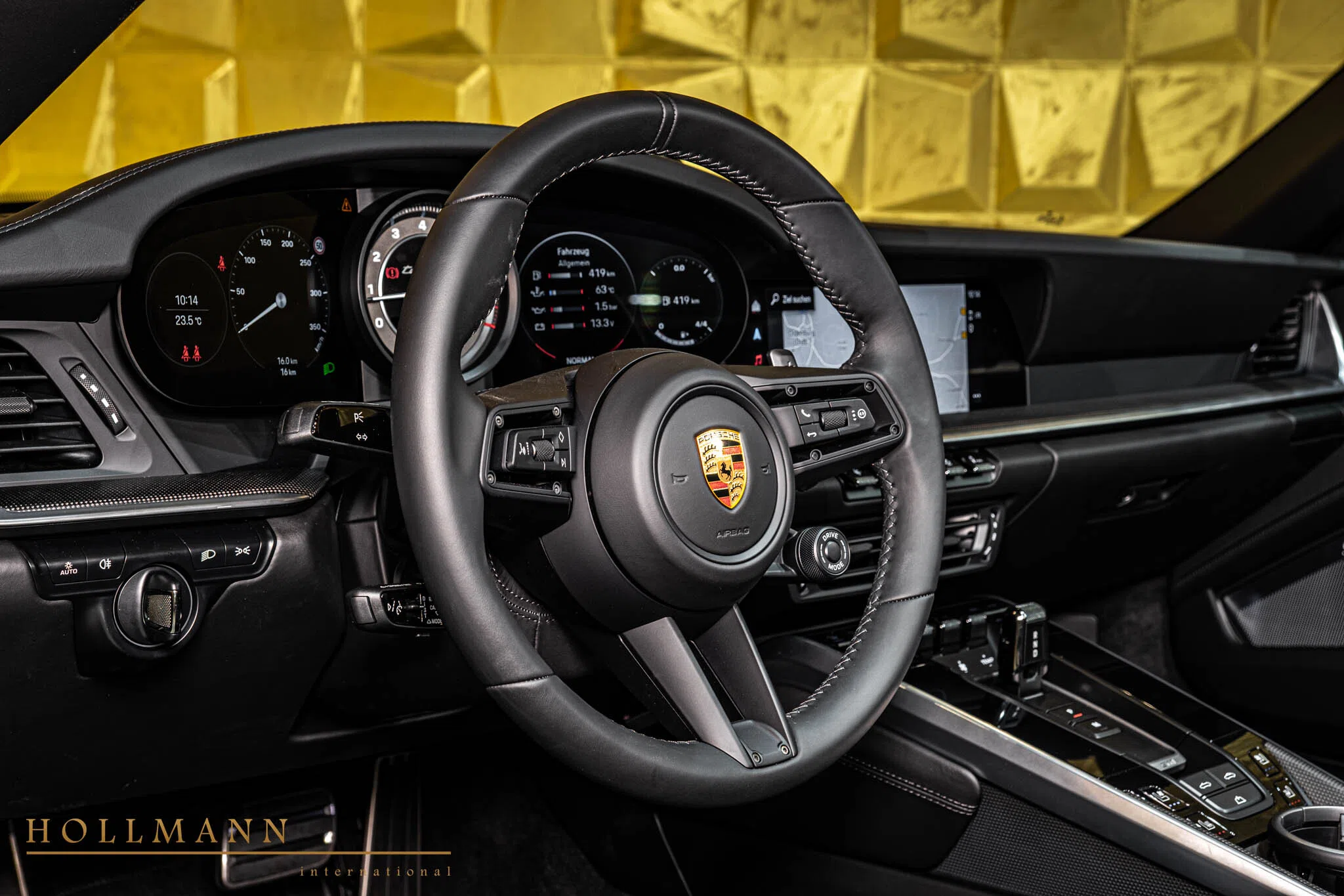 2024 Porsche 911 Turbo S Cabriolet interior, Black, Full leather