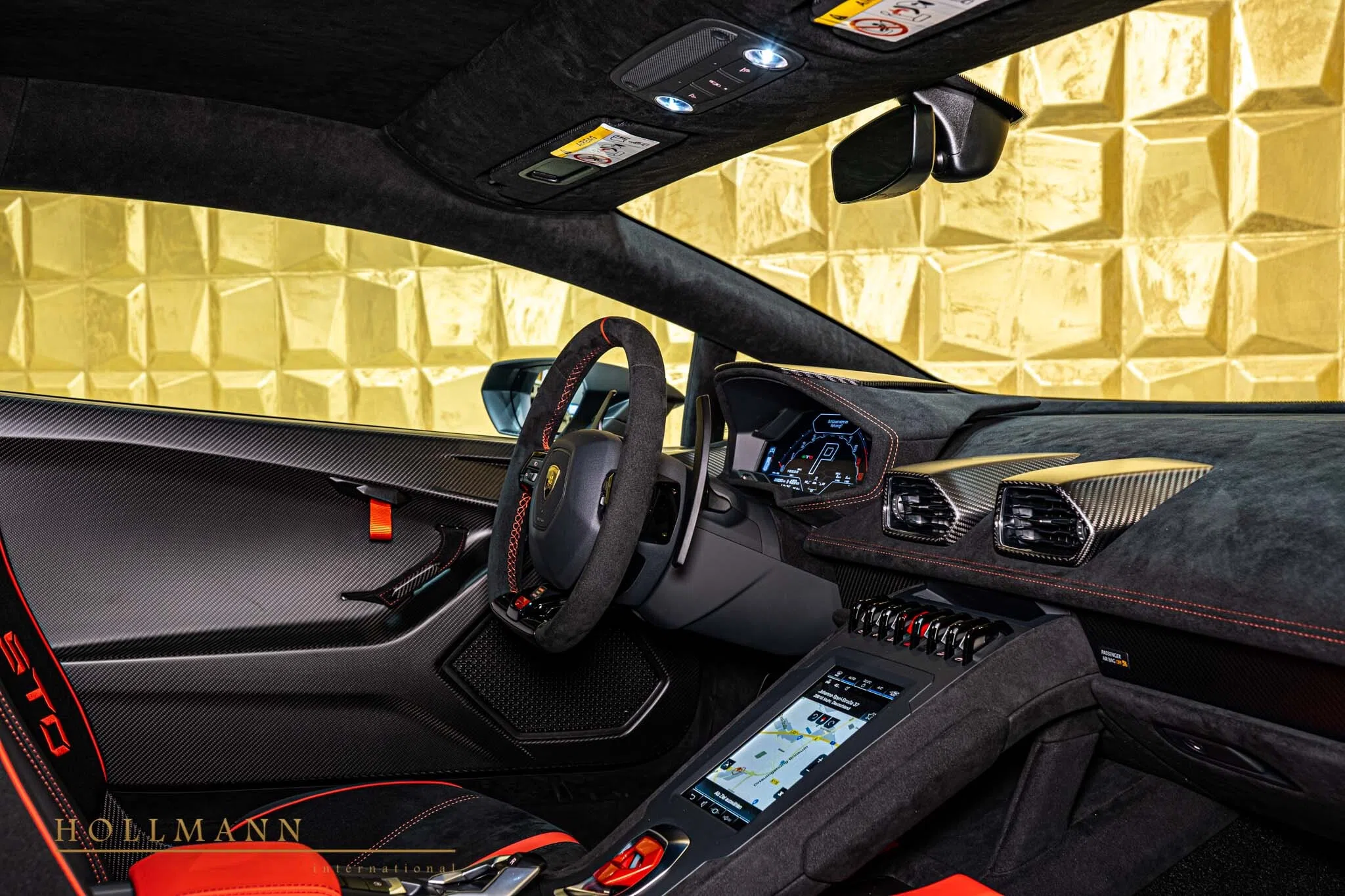 2024 Lamborghini Huracán STO interior, dashboard