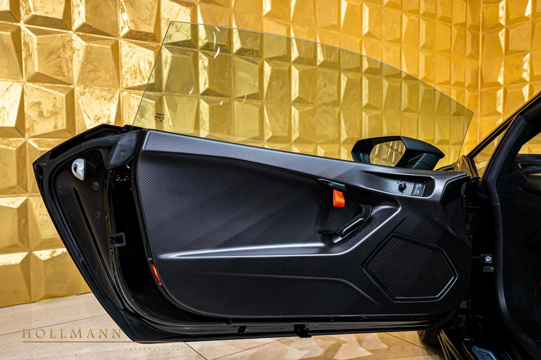 2024 Lamborghini Huracán STO interior, door panel