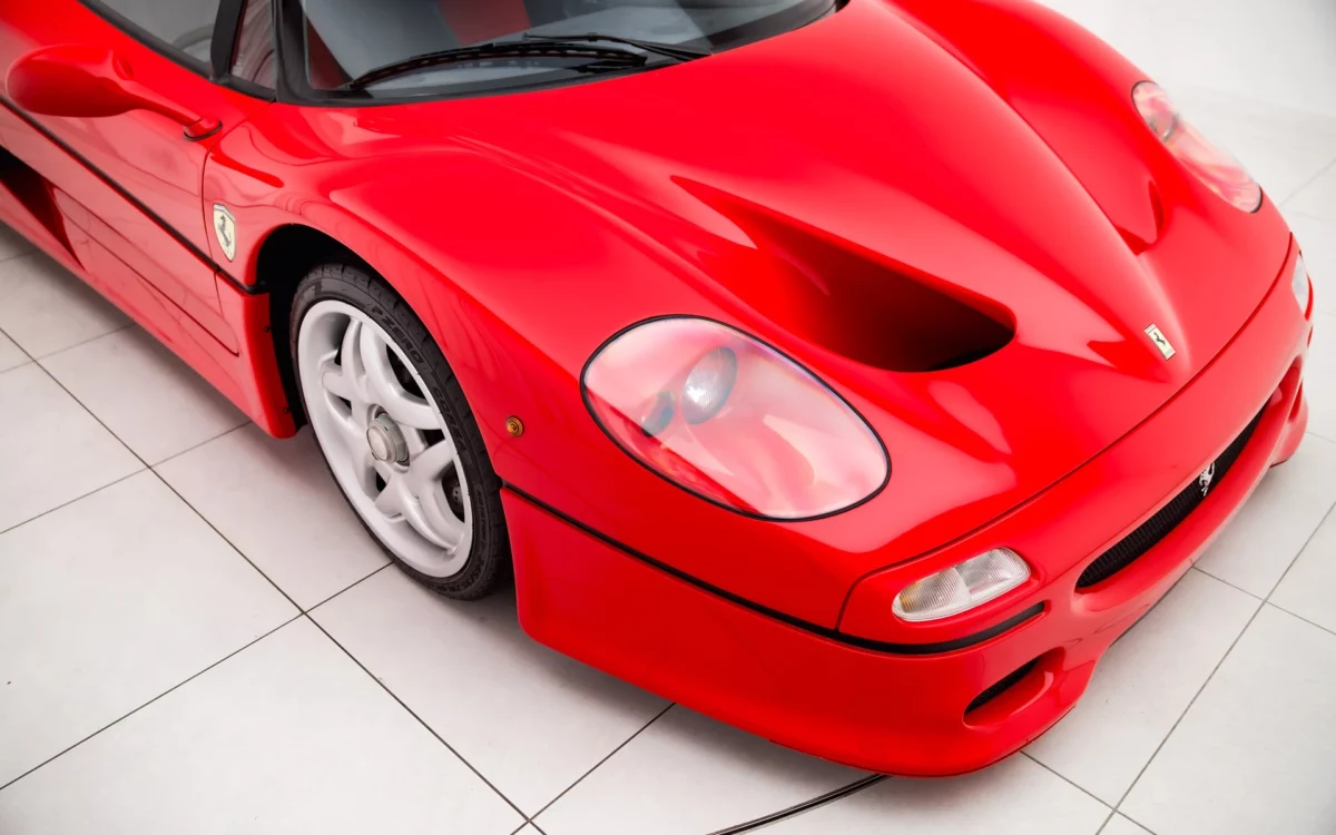 1996 Ferrari F50, 2/8