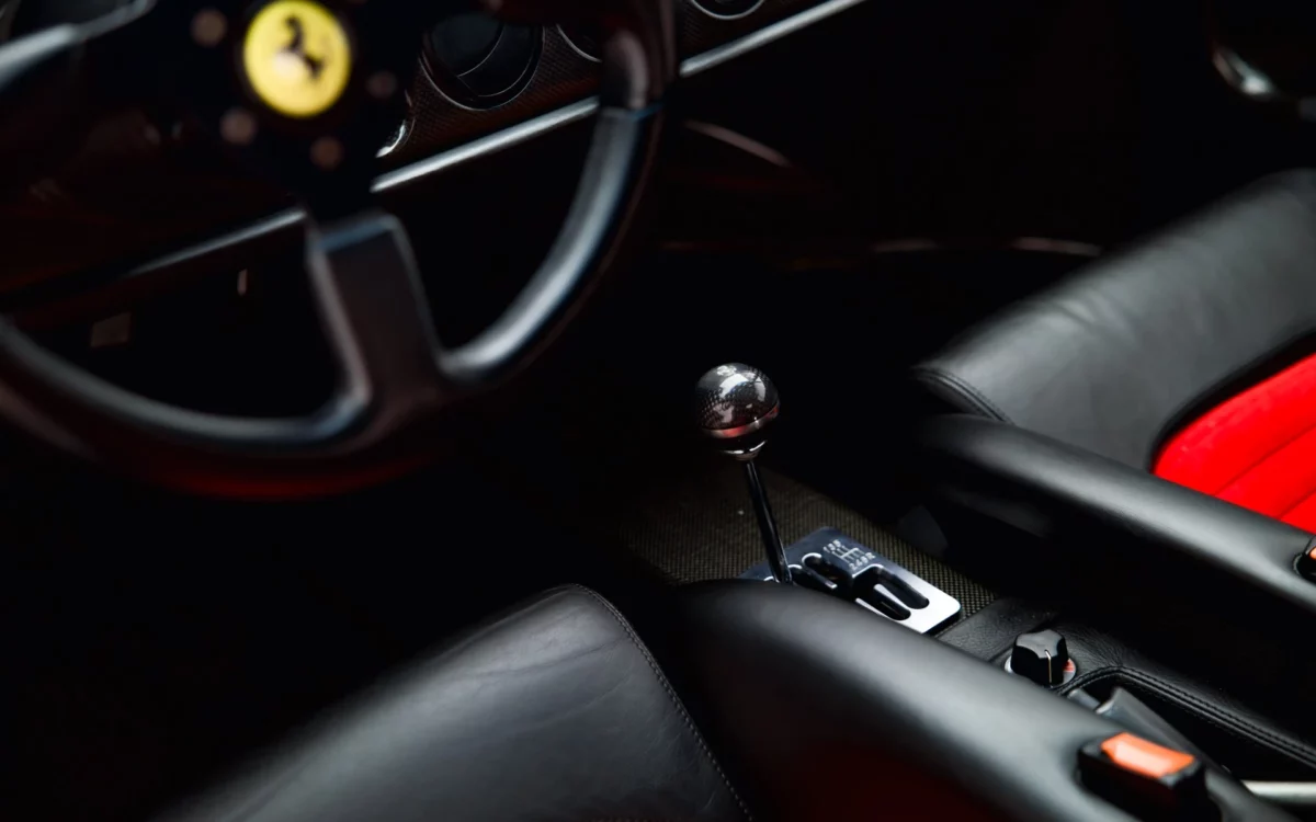 1996 Ferrari F50, 6/8