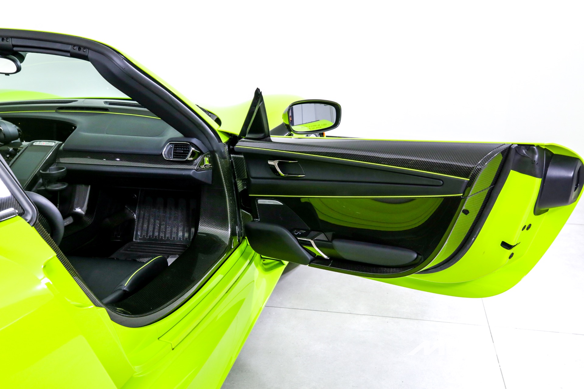 2015 Porsche 918 Spyder, 17/20