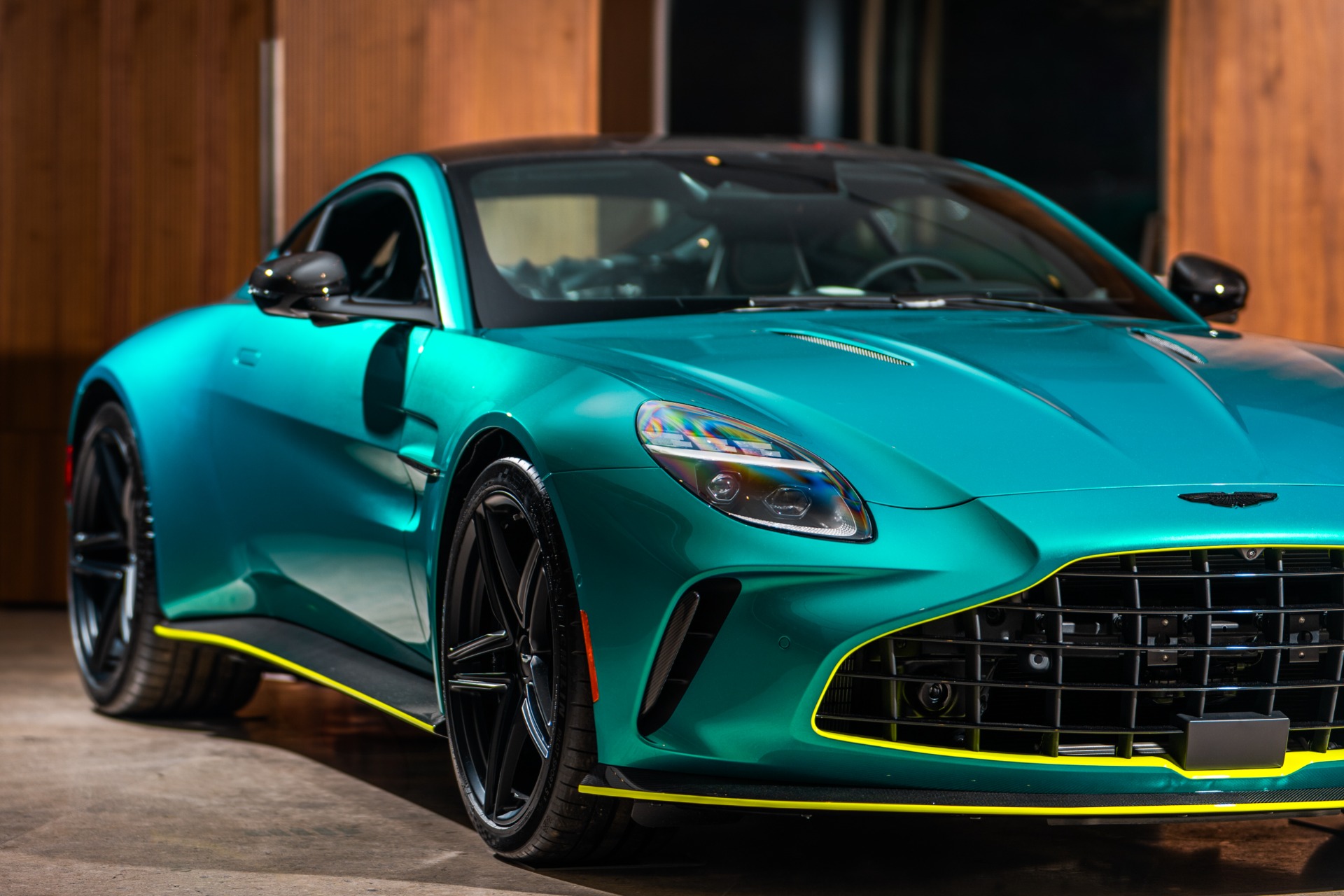 2024 Aston Martin Vantage, 7/19