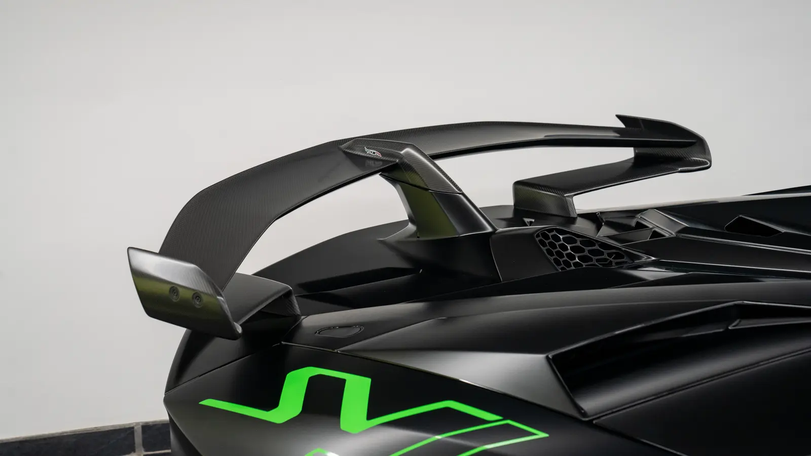 2020 Lamborghini AVENTADOR SVJ ROADSTER, 13/20