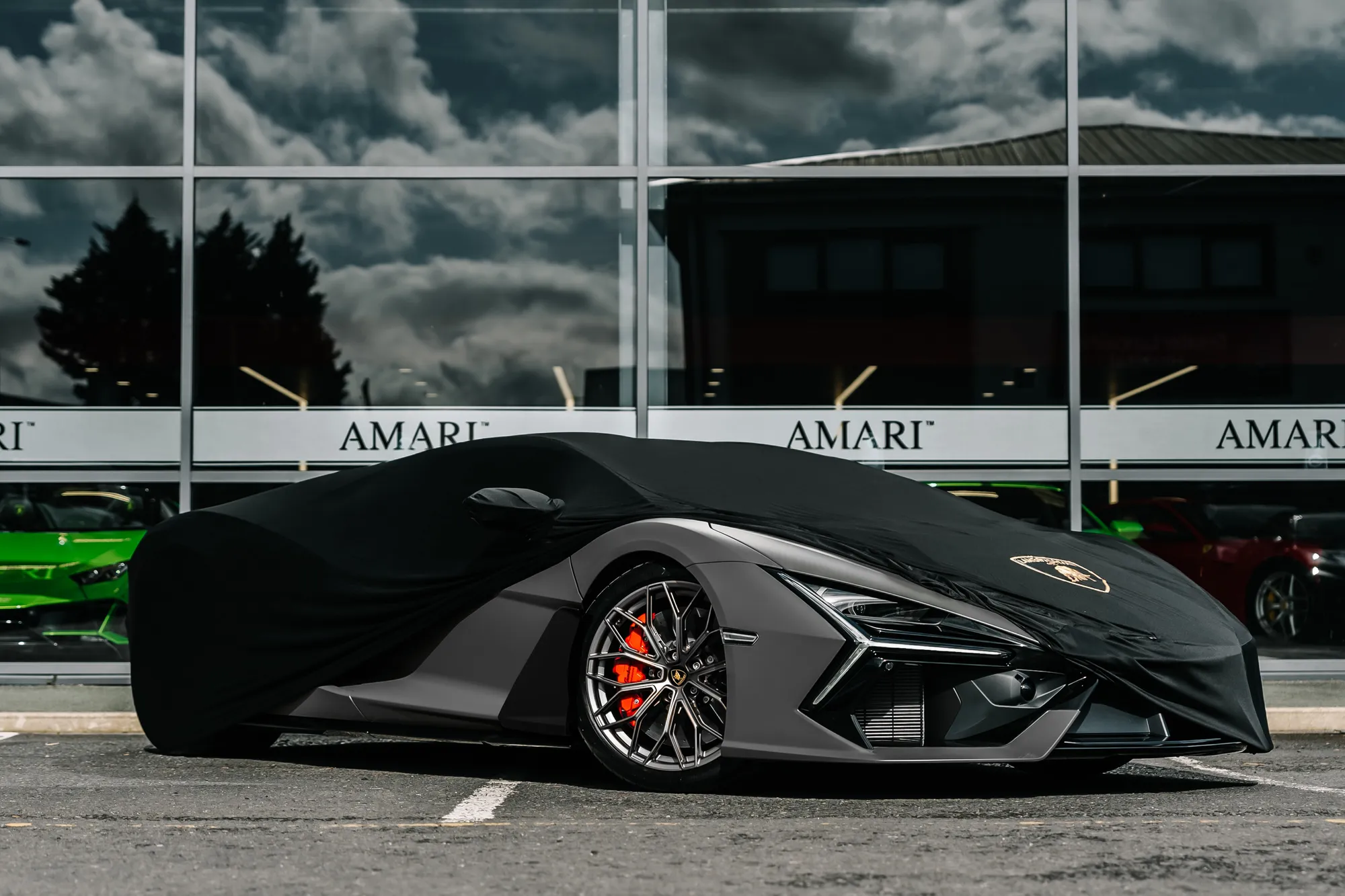 2024 Lamborghini Revuelto