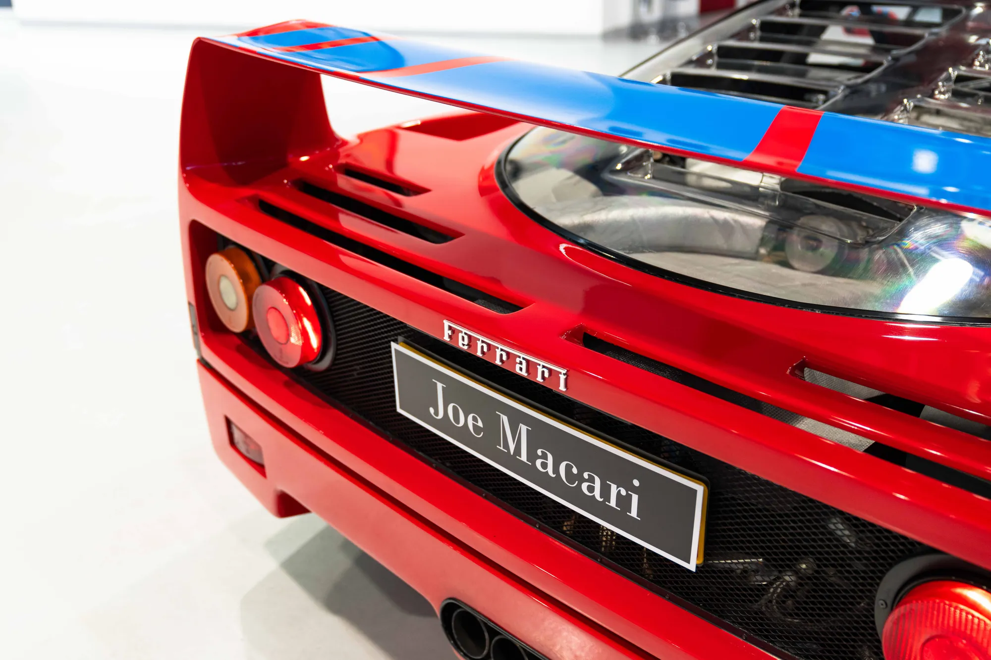 1990 Ferrari F40, 12/20