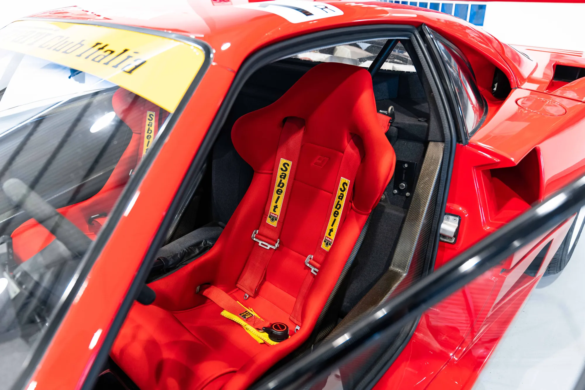 1990 Ferrari F40, 16/20