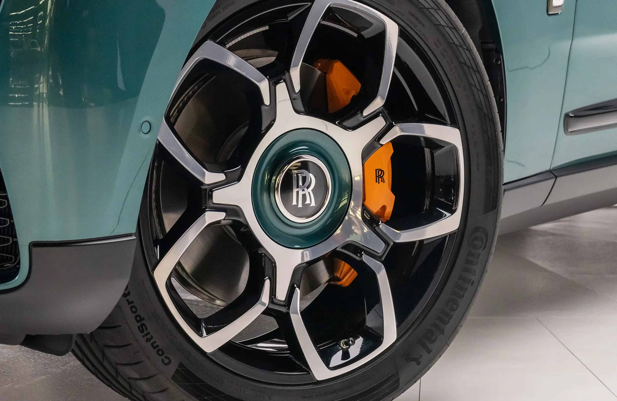 2023 Rolls-Royce Cullinan Black Badge, 18/20