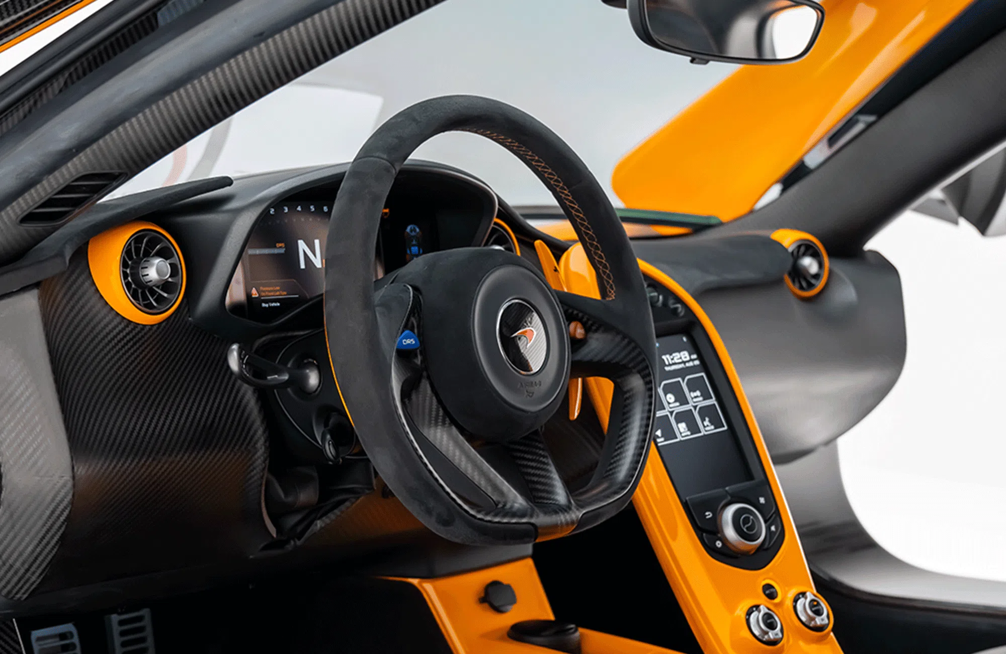 2015 McLaren P1 interior