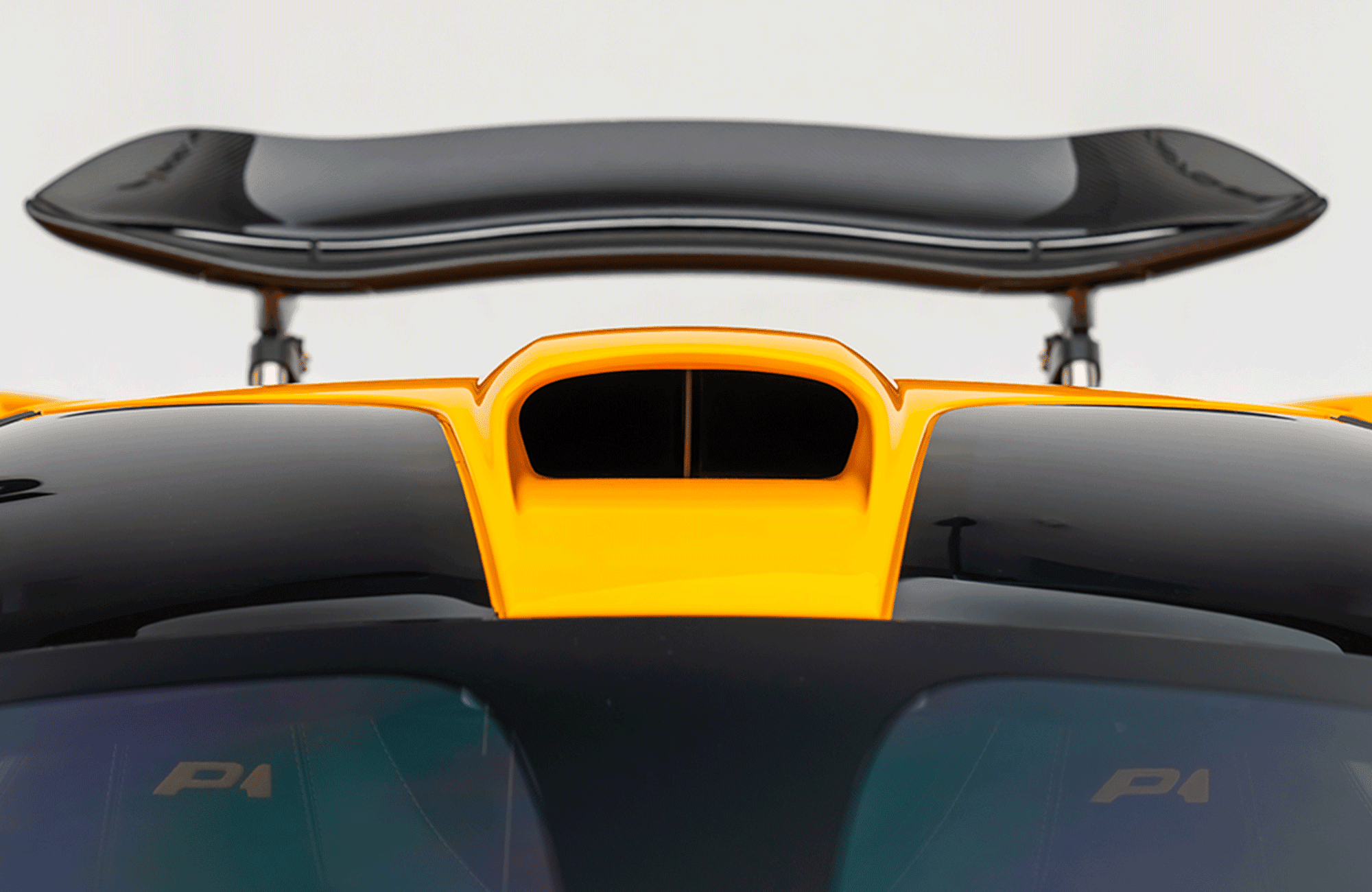 2015 McLaren P1, 19/20