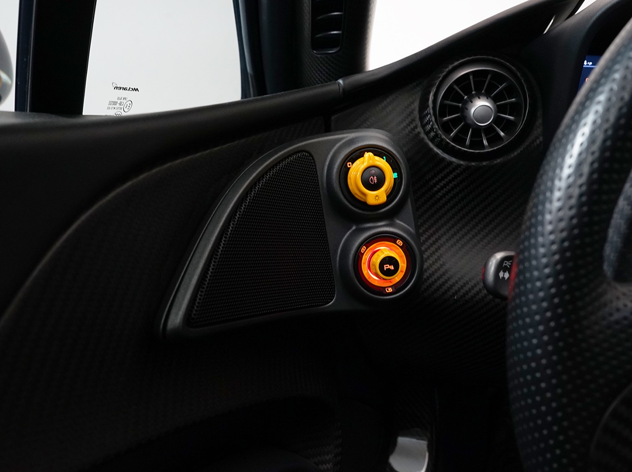 2013 McLaren P1, 20/21