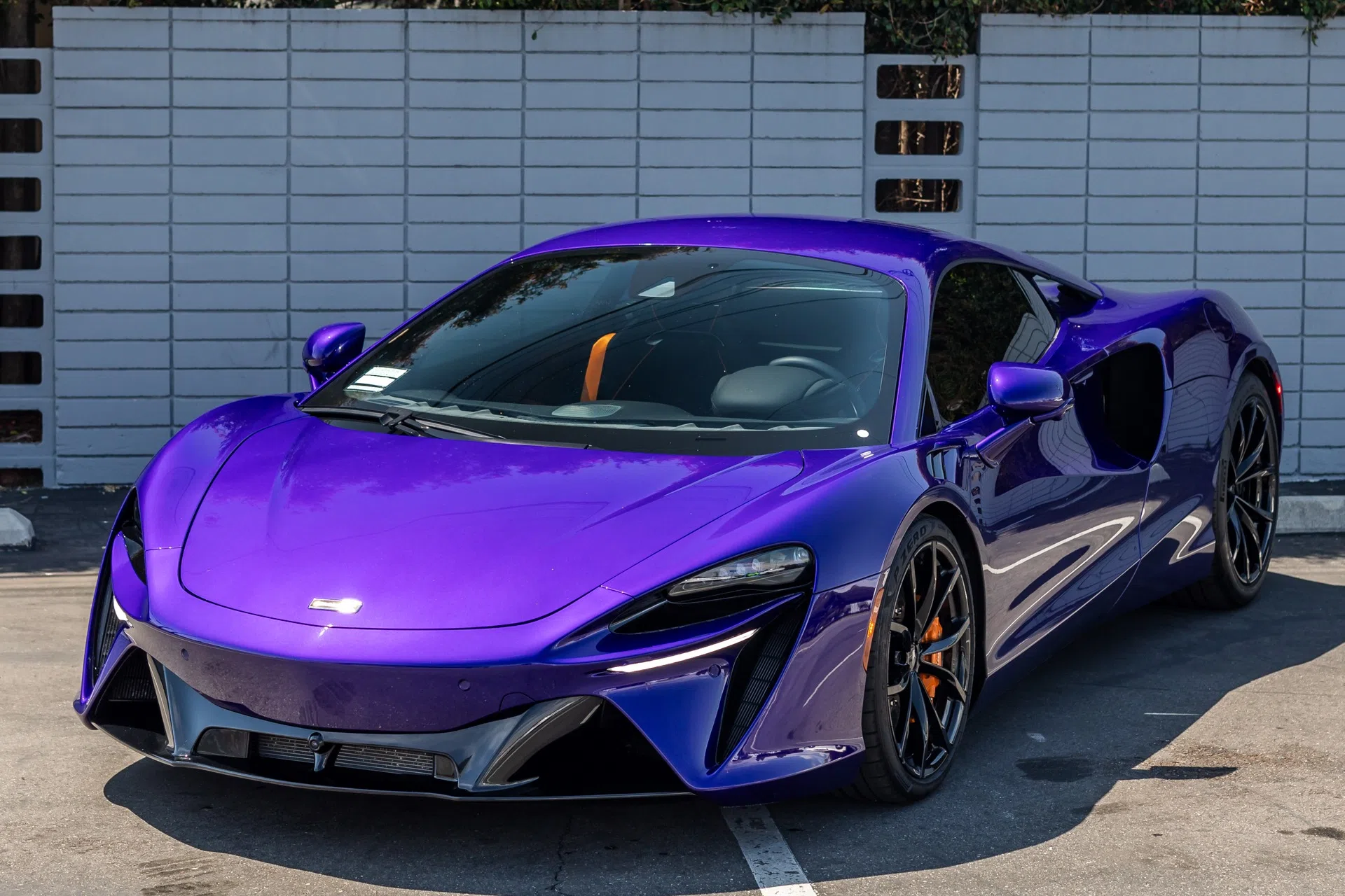 2023 McLaren Artura for sale, exterior, Lantana Purple