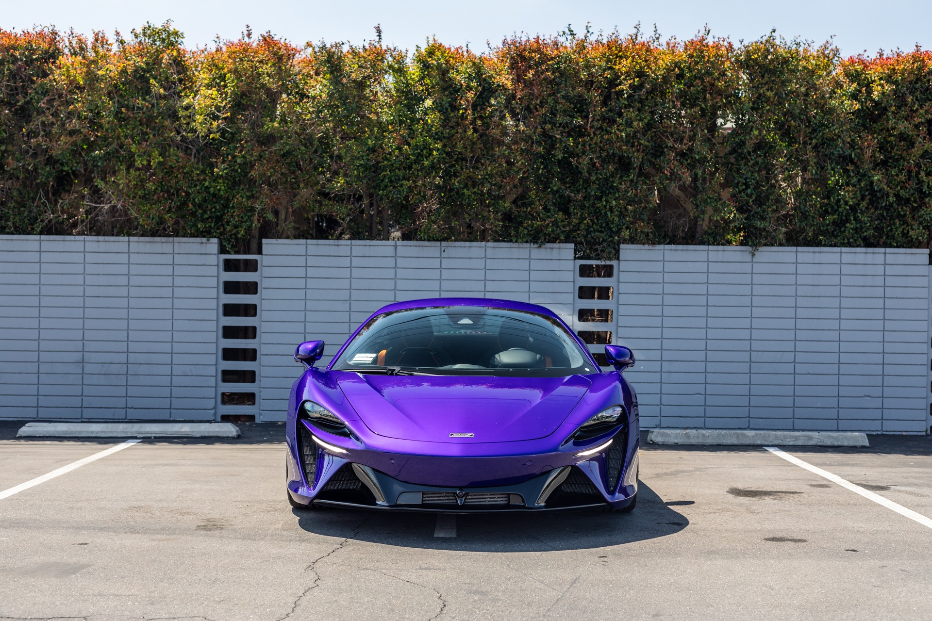 2023 McLaren Artura, 10/19