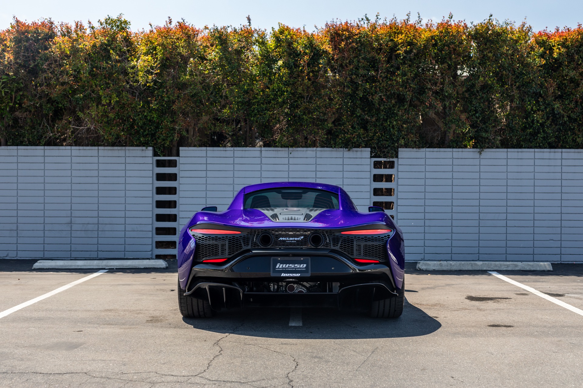 2023 McLaren Artura, 12/19