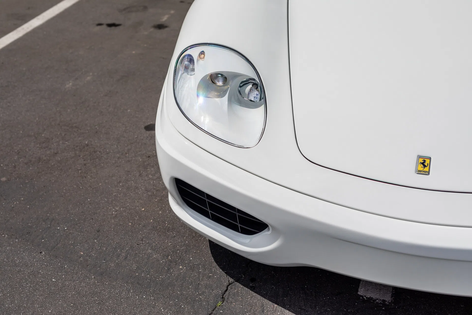 2004 Ferrari 360 Spider for sale, exterior, Bianco Avus