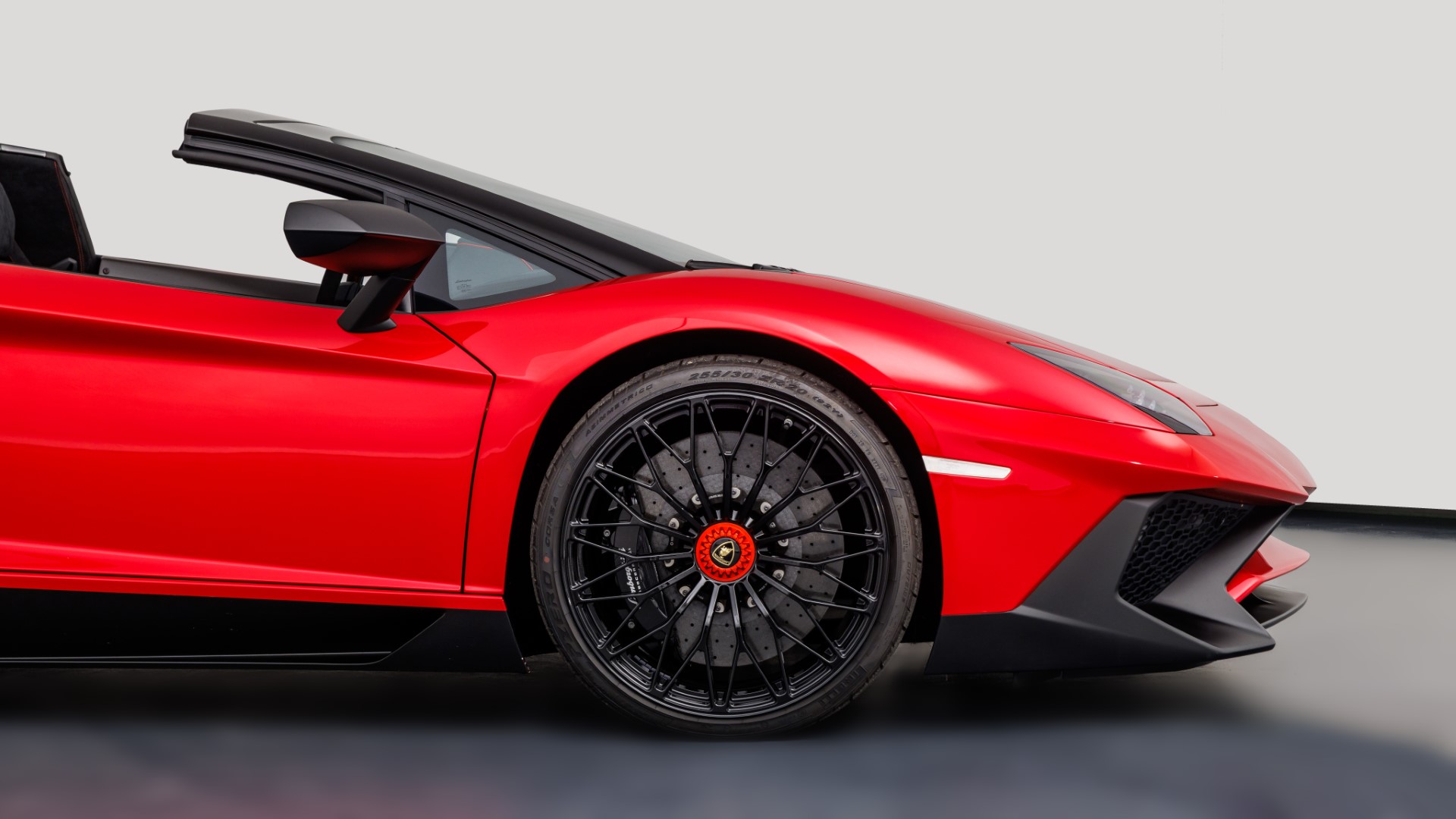 2017 Lamborghini Aventador LP750-4 Superveloce, 6/20