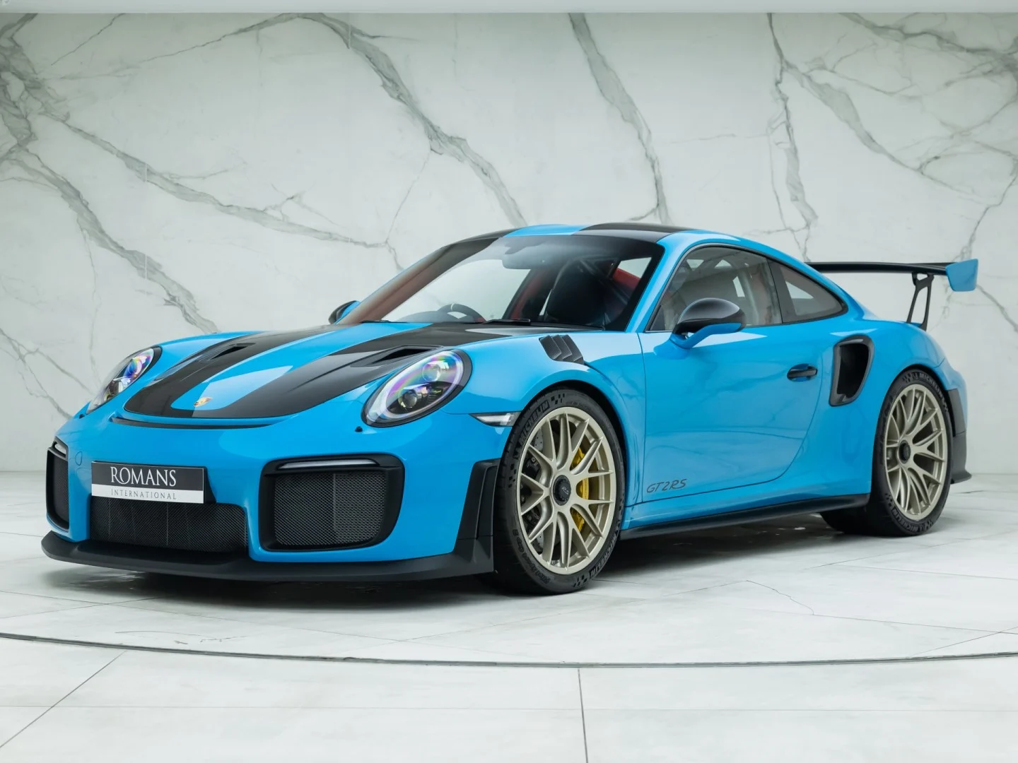 2018 Porsche 911 GT2 RS Weissach