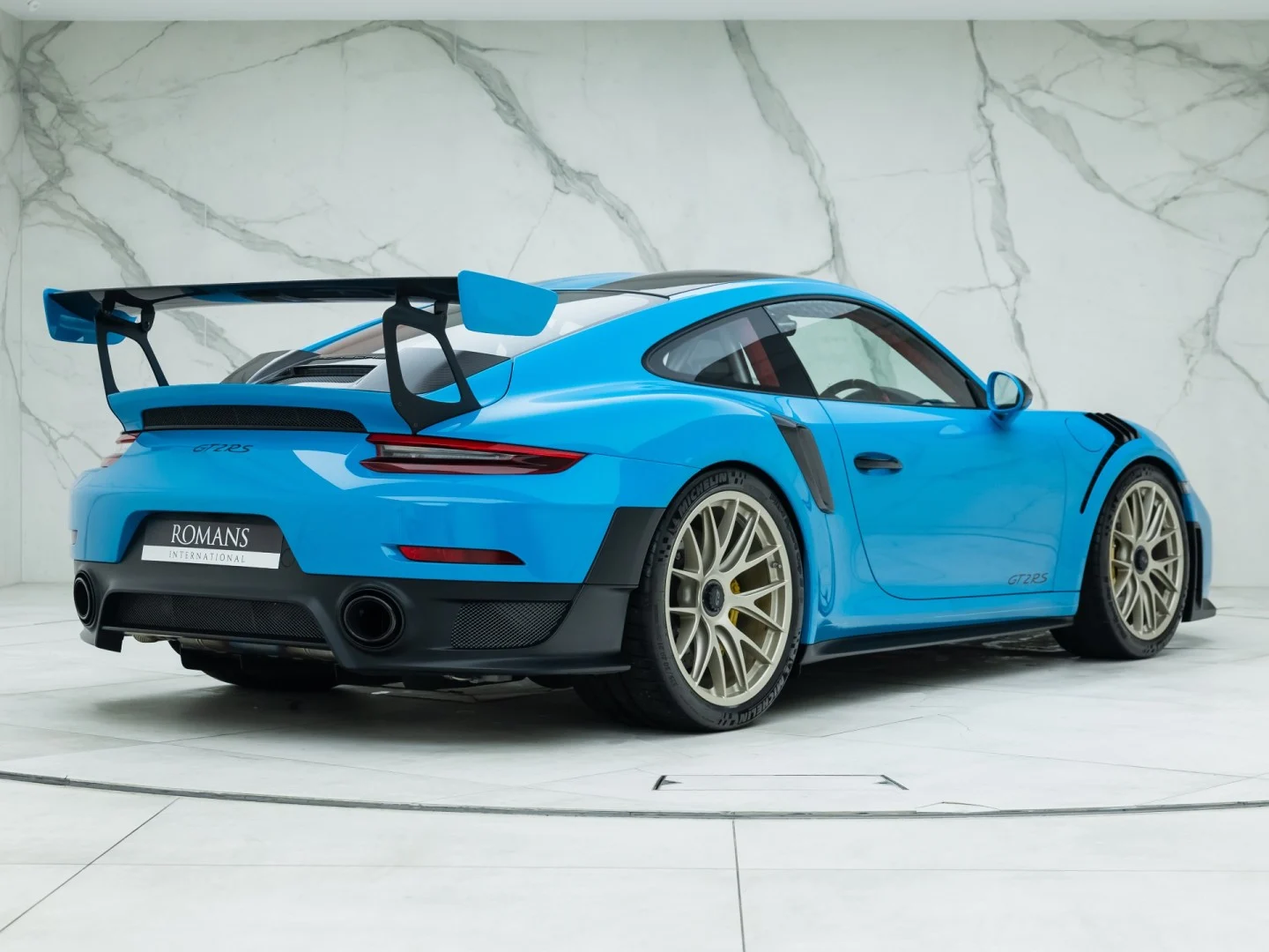 2018 Porsche 911 GT2 RS Weissach, 3/20